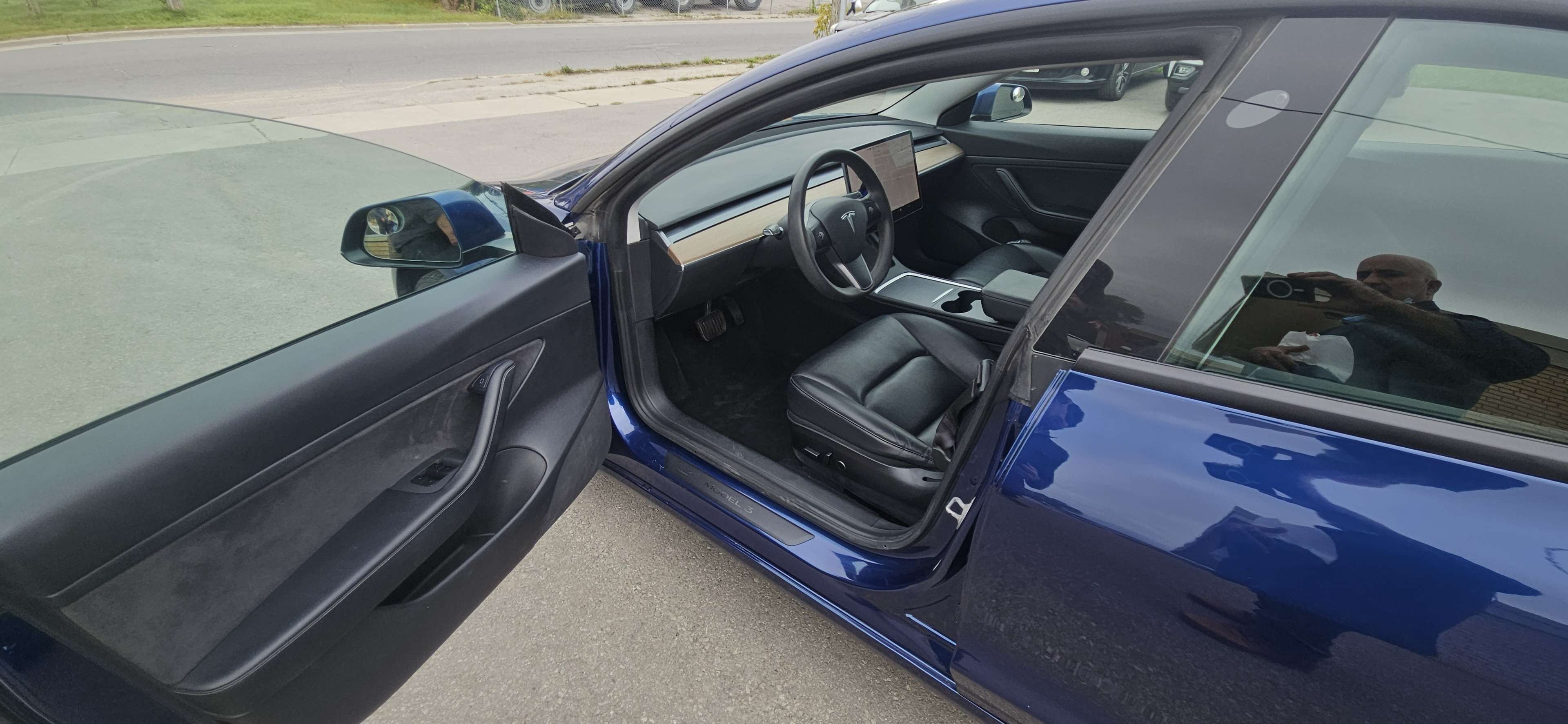 2021 Tesla Model 3 Standard Range Plus RWD thumb 17