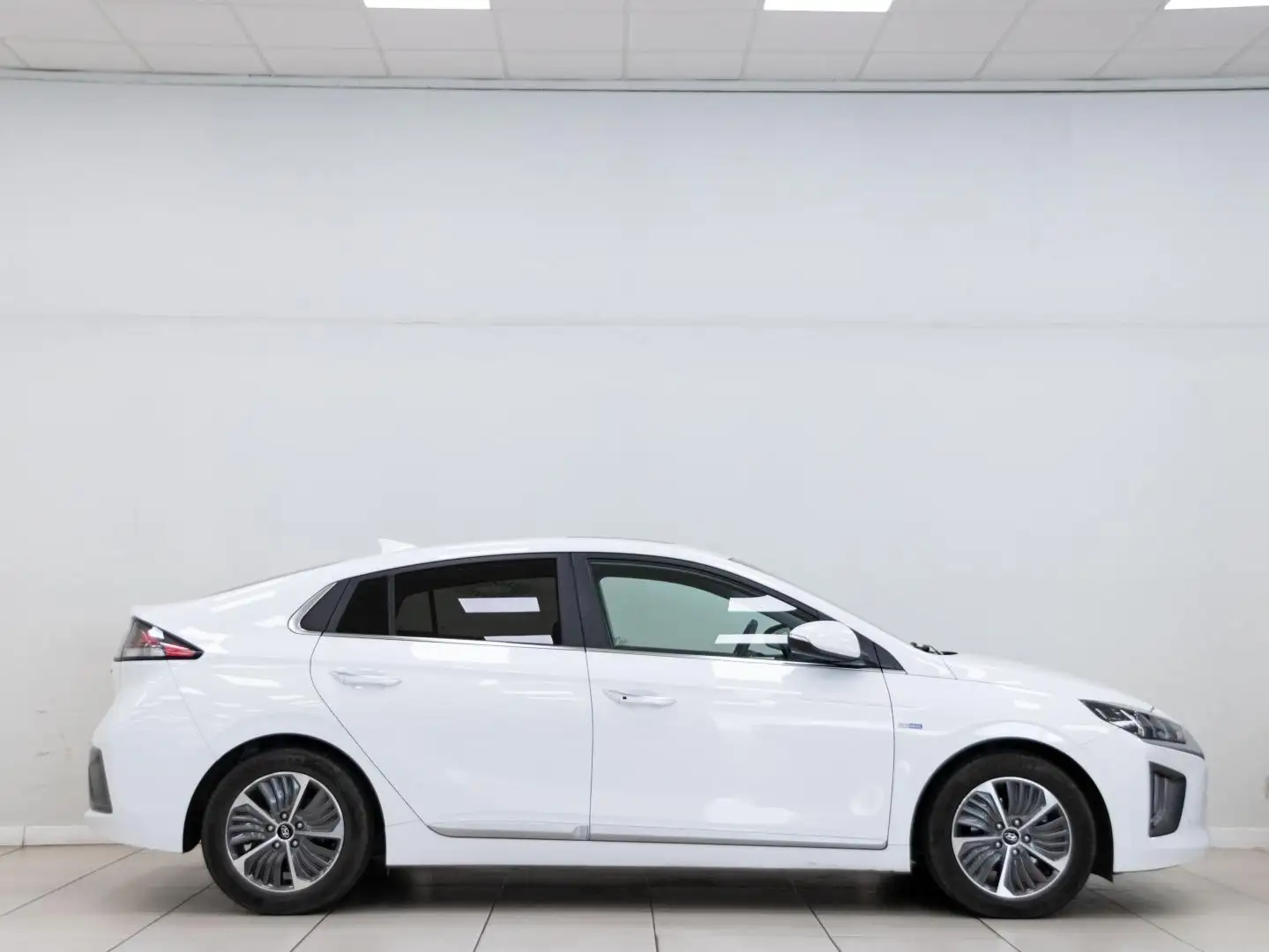 Hyundai IONIQ HEV 1.6 GDI Style - 2
