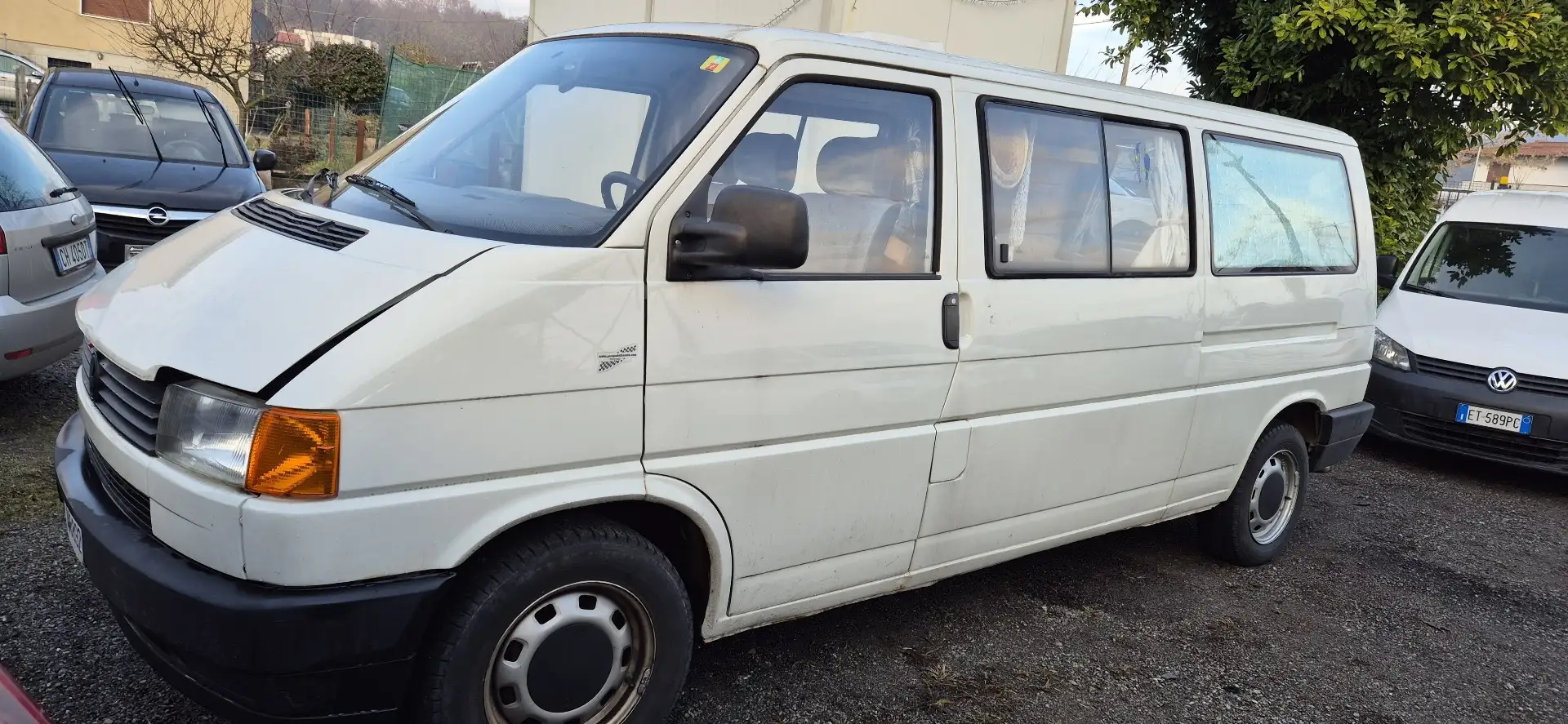 Volkswagen T2 - 1