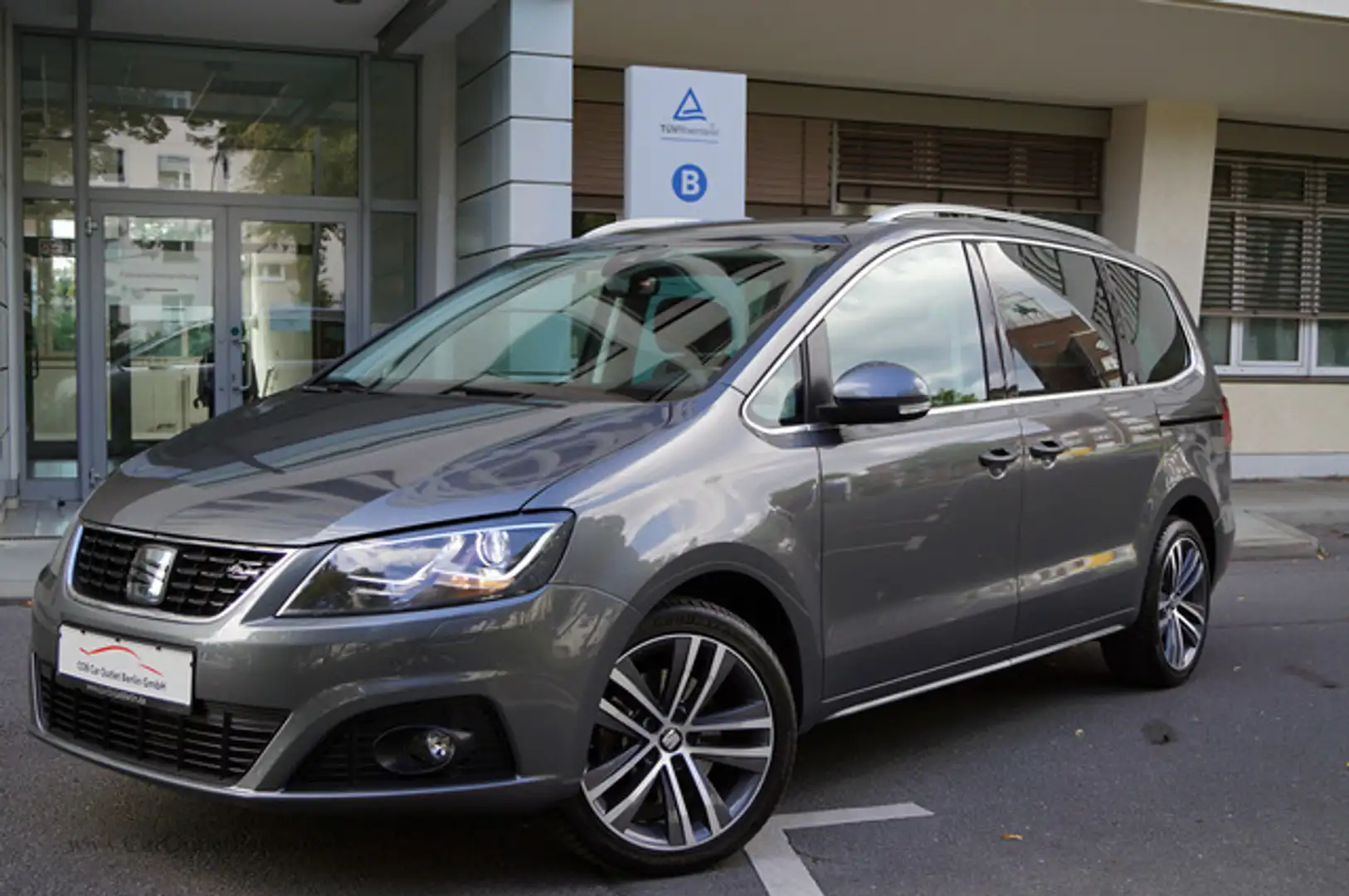 SEAT Alhambra FR-Line ALLRAD ACC AHK KAM WINT 7SITZ ME Gris - 2