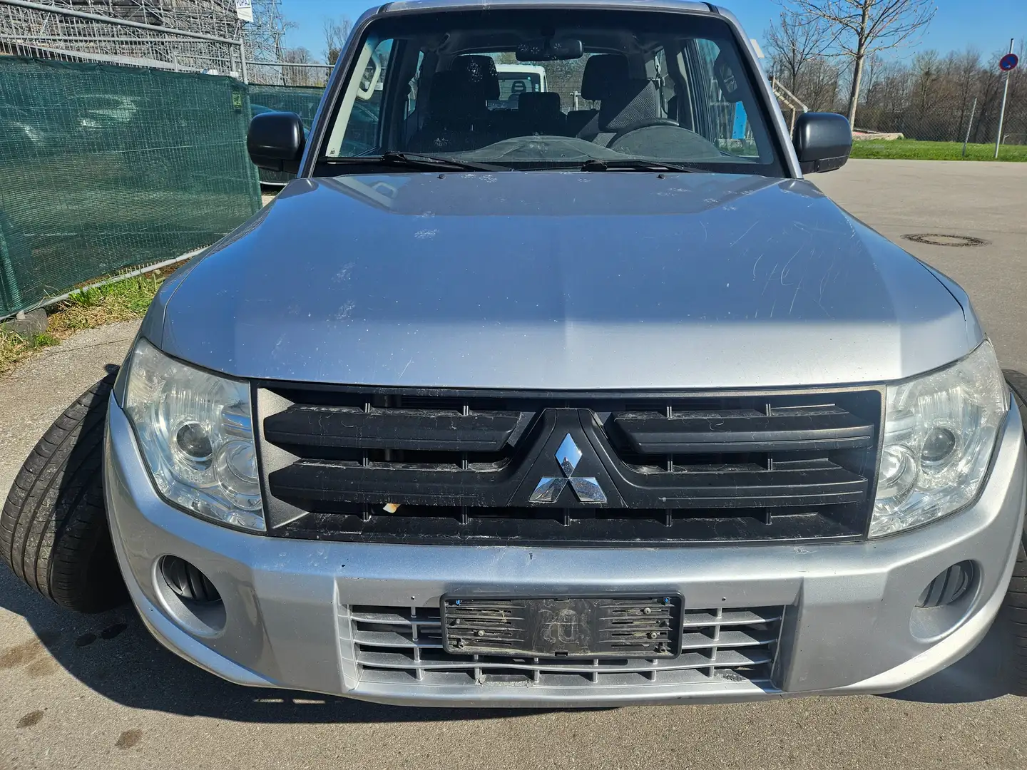 Mitsubishi Pajero 3,2DI-D 16V 147KW EURO5 FACE4x4!PERFEKT!!Tüv! Stříbrná - 2