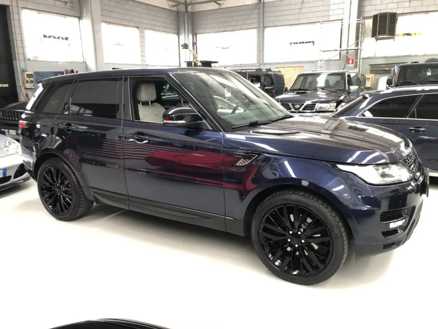 Land Rover Range Rover Sport 3.0 TDV6 HSE Dynamic (mot km 90.000) Blauw - 2