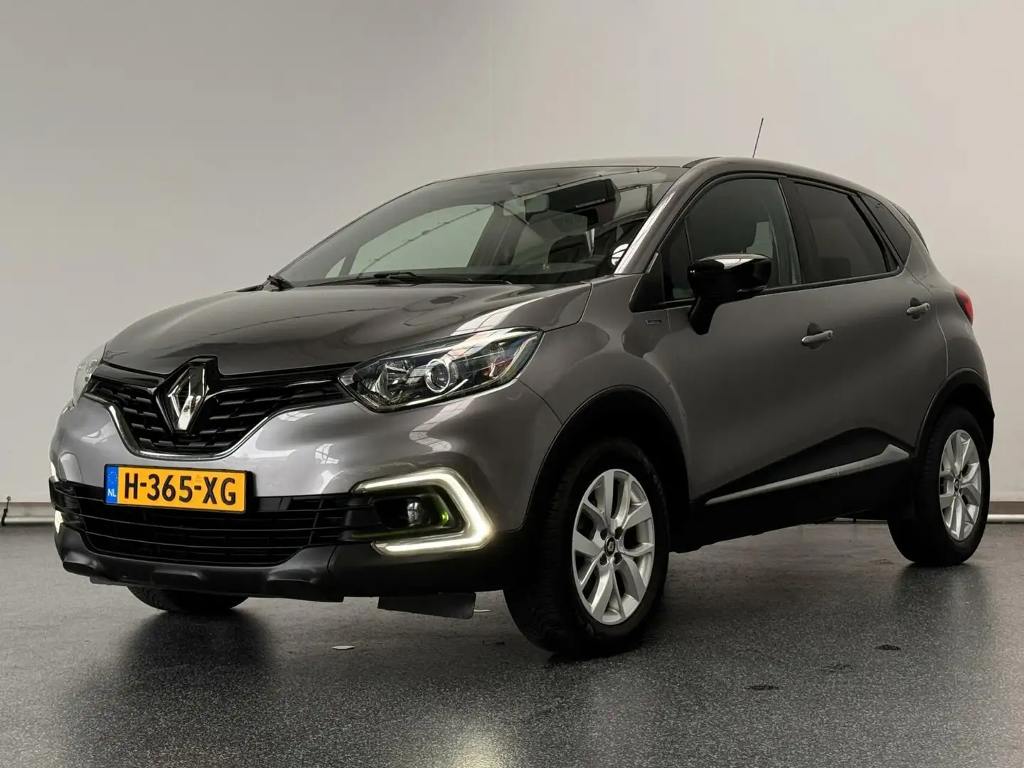 Renault Captur 0.9 TCe Limited | Airco | Navi | Cruise | Gris - 1