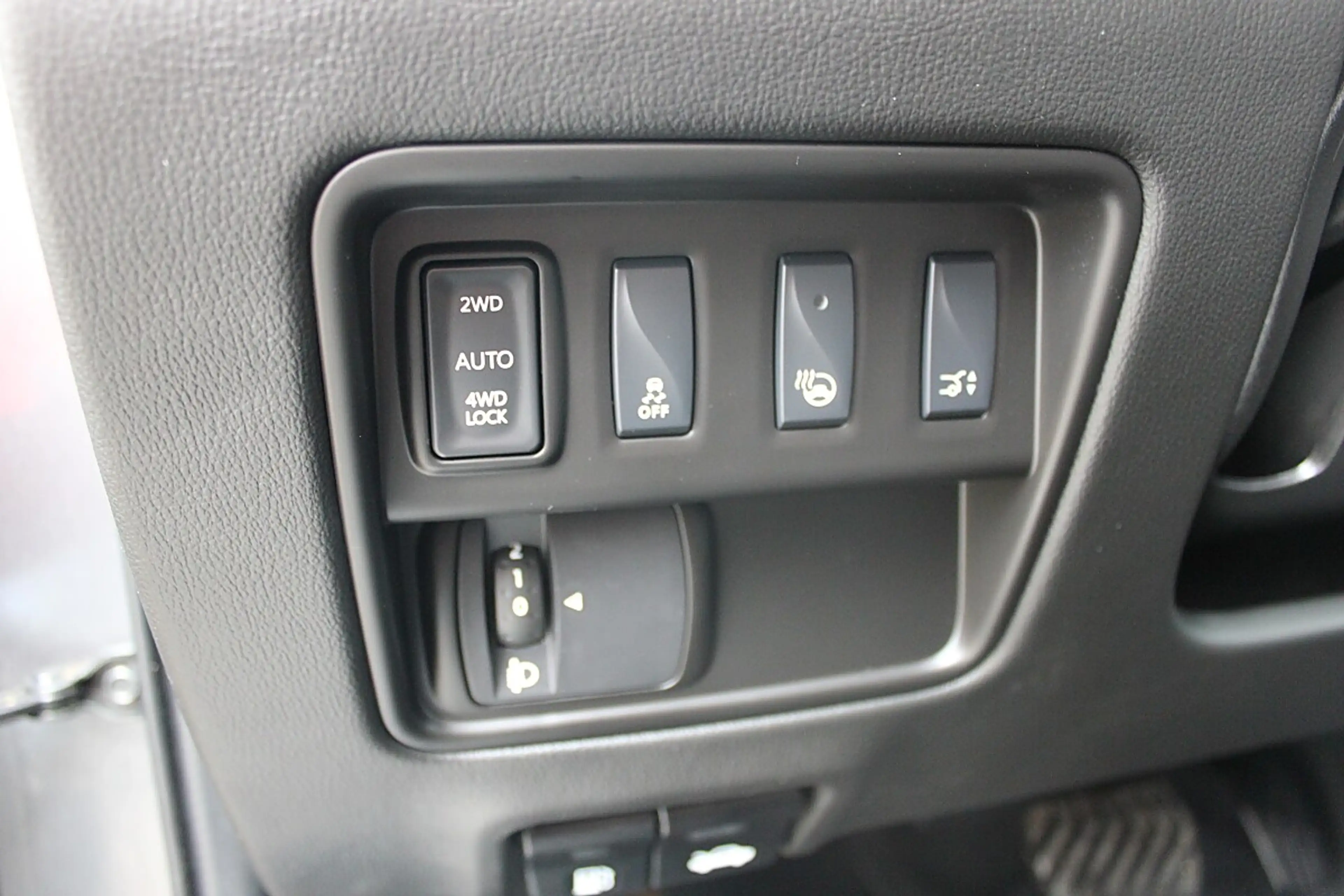 Renault Koleos II 2.0 BLUE dCi 190 Intens 4x4/NAVI-LEDER-TOP!! — photo 12