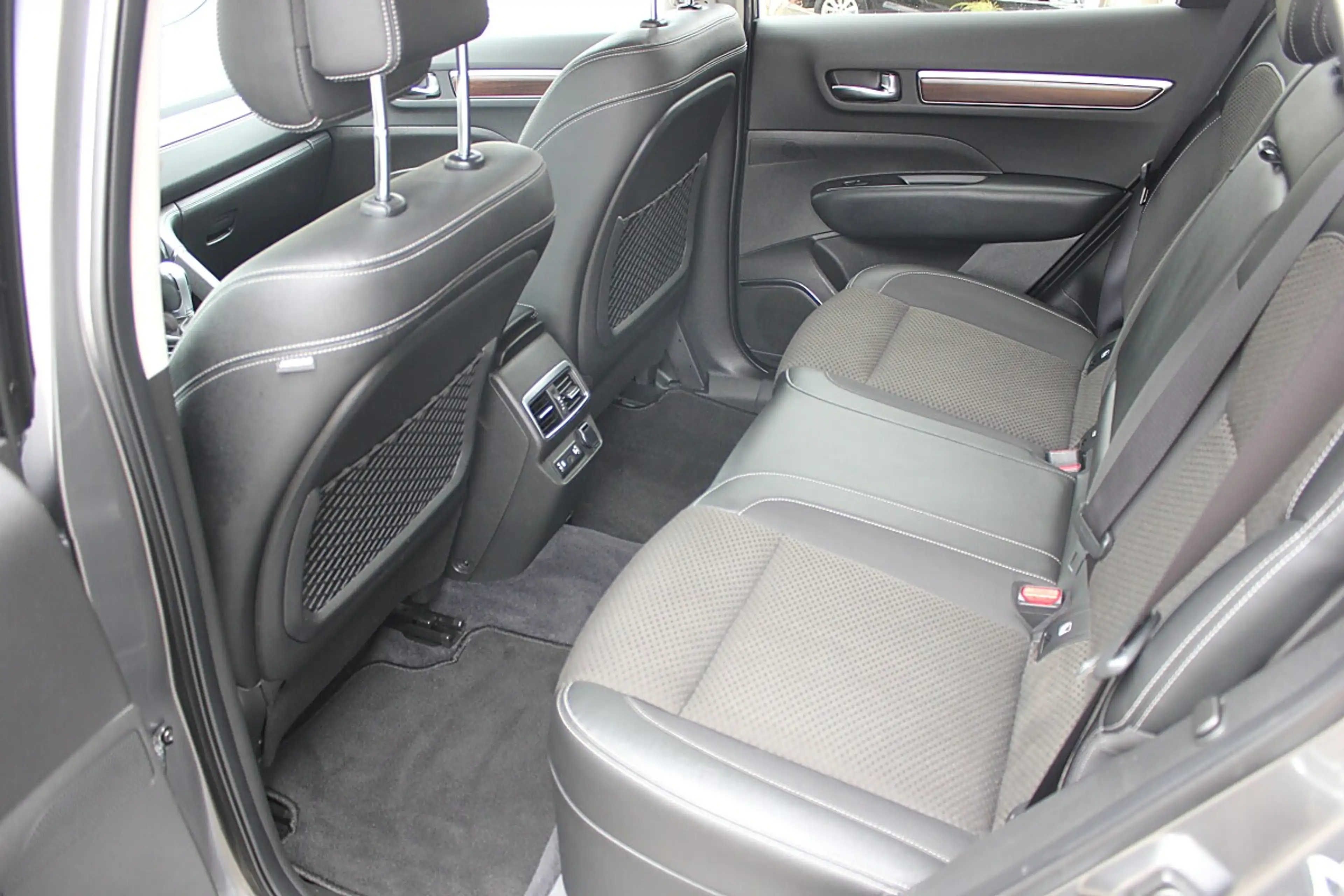 Renault Koleos II 2.0 BLUE dCi 190 Intens 4x4/NAVI-LEDER-TOP!! — photo 13
