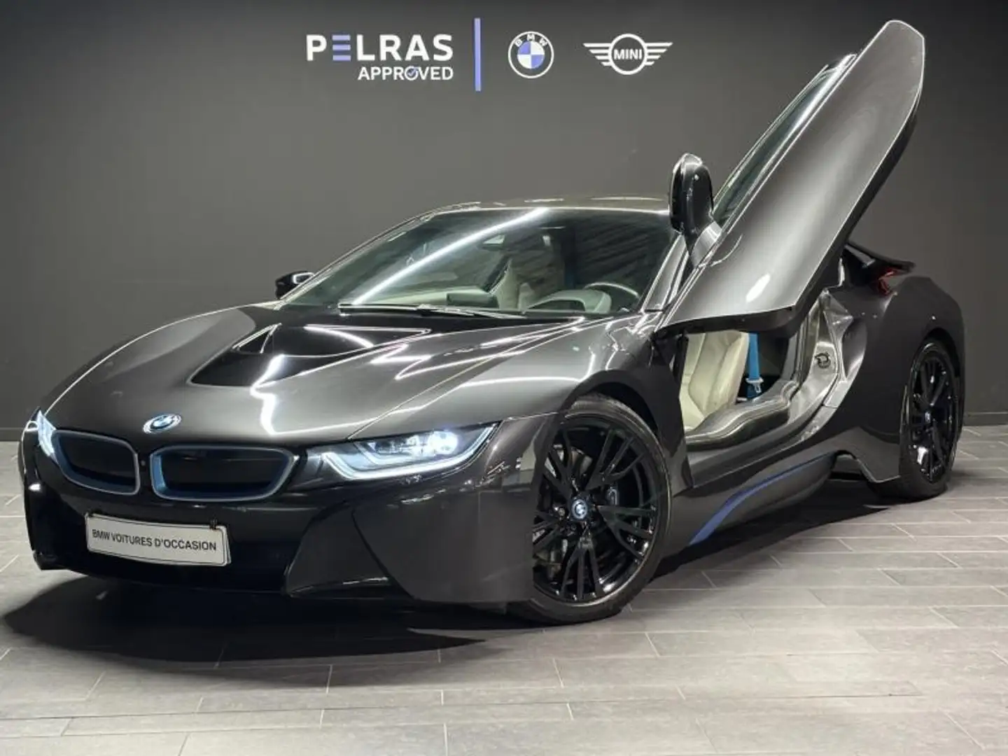 BMW i8 362ch Grey - 2