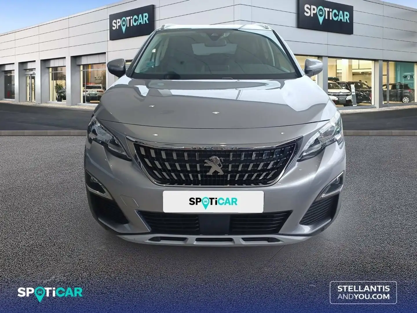 Peugeot 3008 1.2 PureTech S&S Allure 130 Grijs - 2