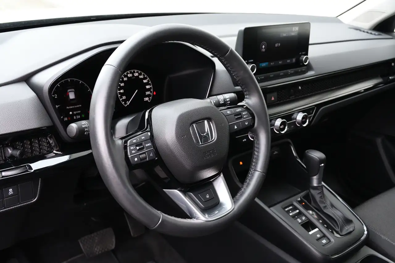 Honda CR-V photo Honda CR-V