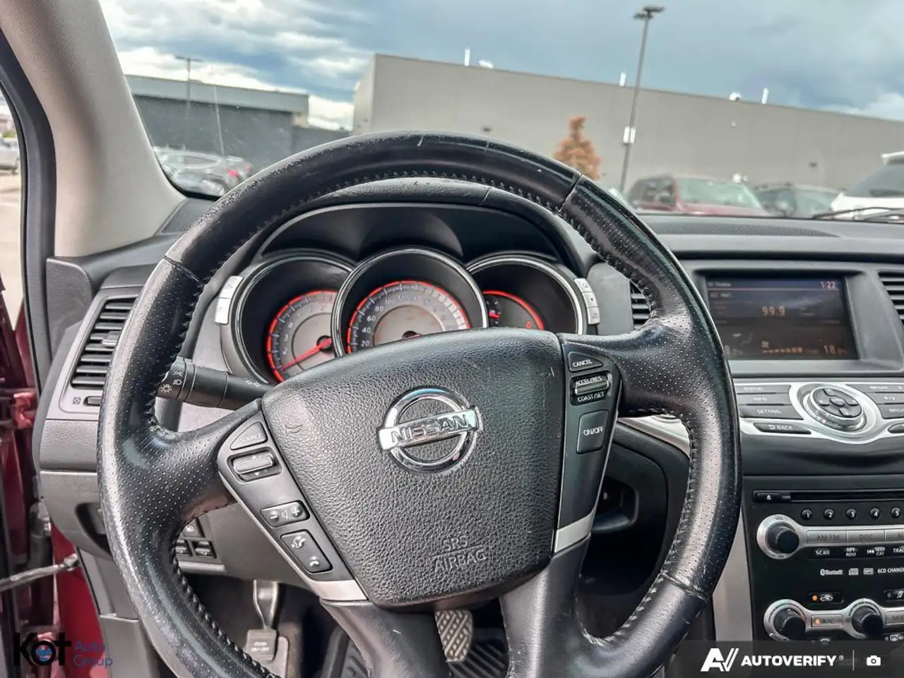 Nissan Murano снимка Nissan Murano