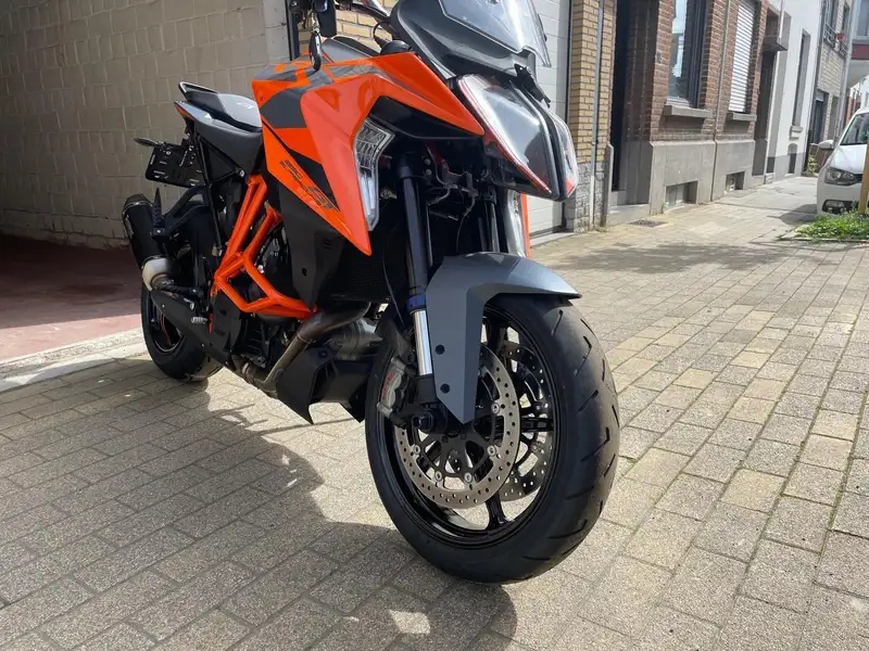 KTM 1290 SUPER DUKE GT - foto 5