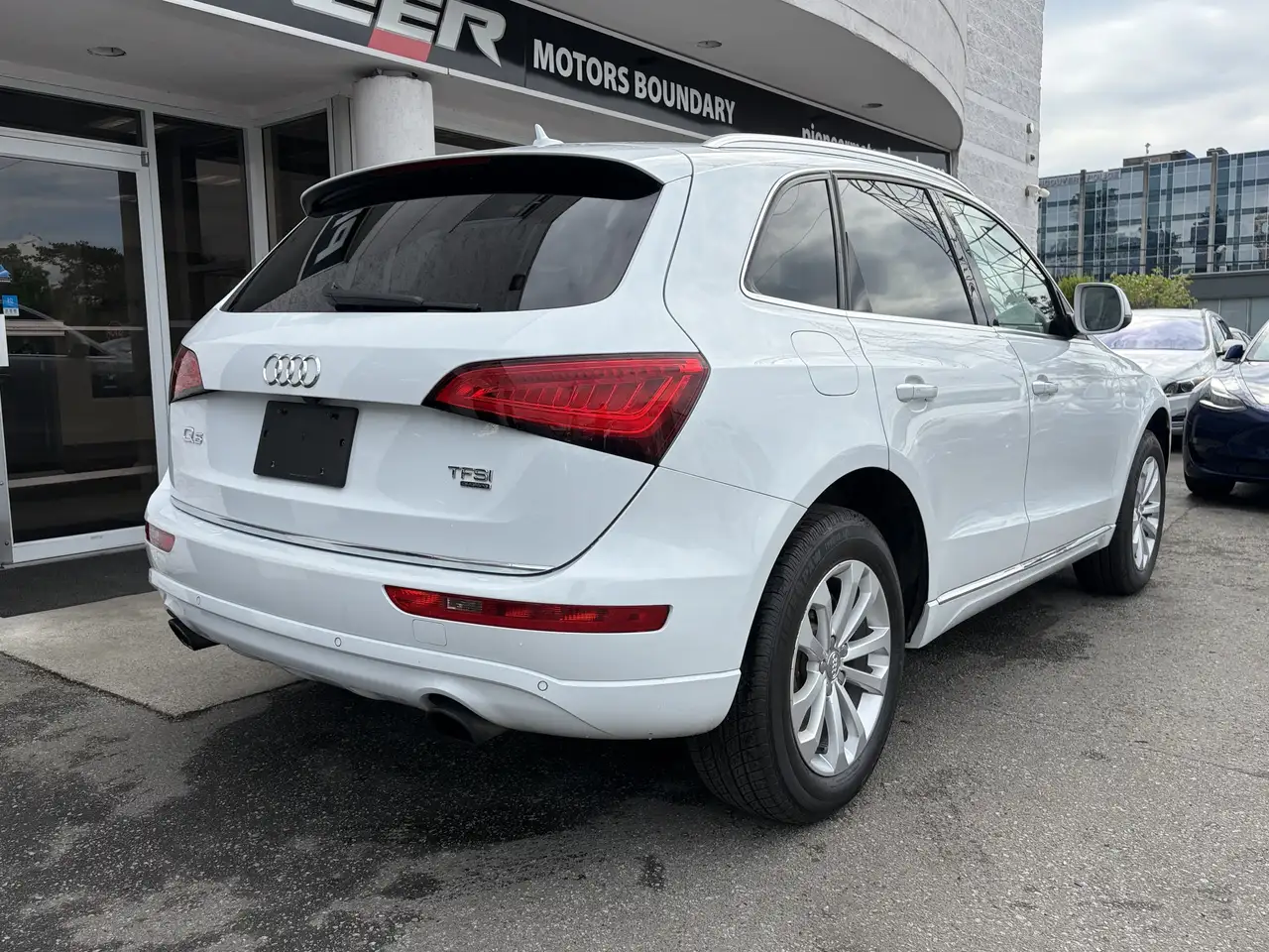 Audi Q5 снимка Audi Q5