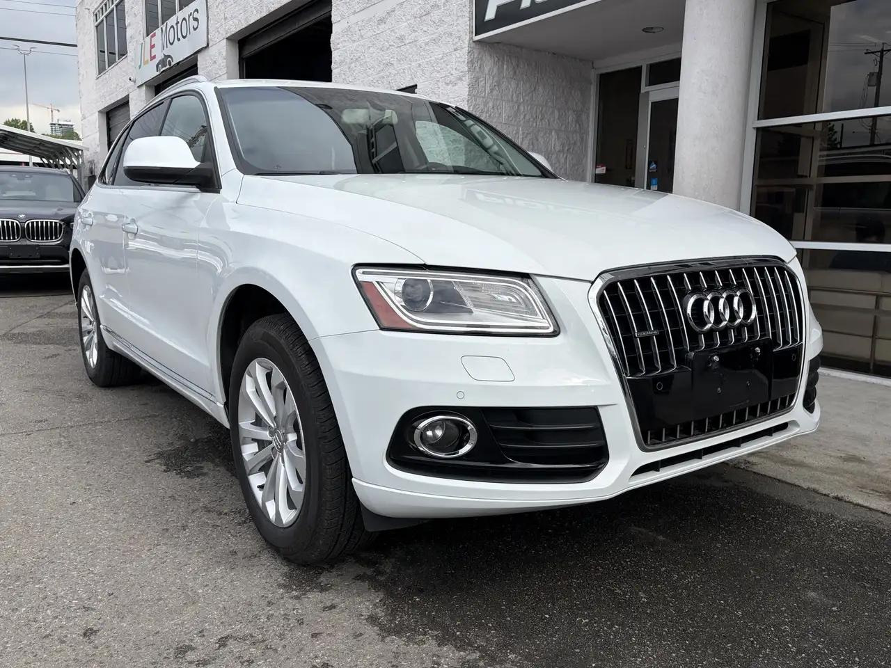 Audi Q5 снимка Audi Q5