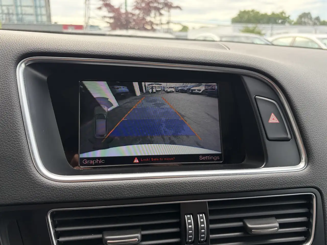 Audi Q5 снимка Audi Q5