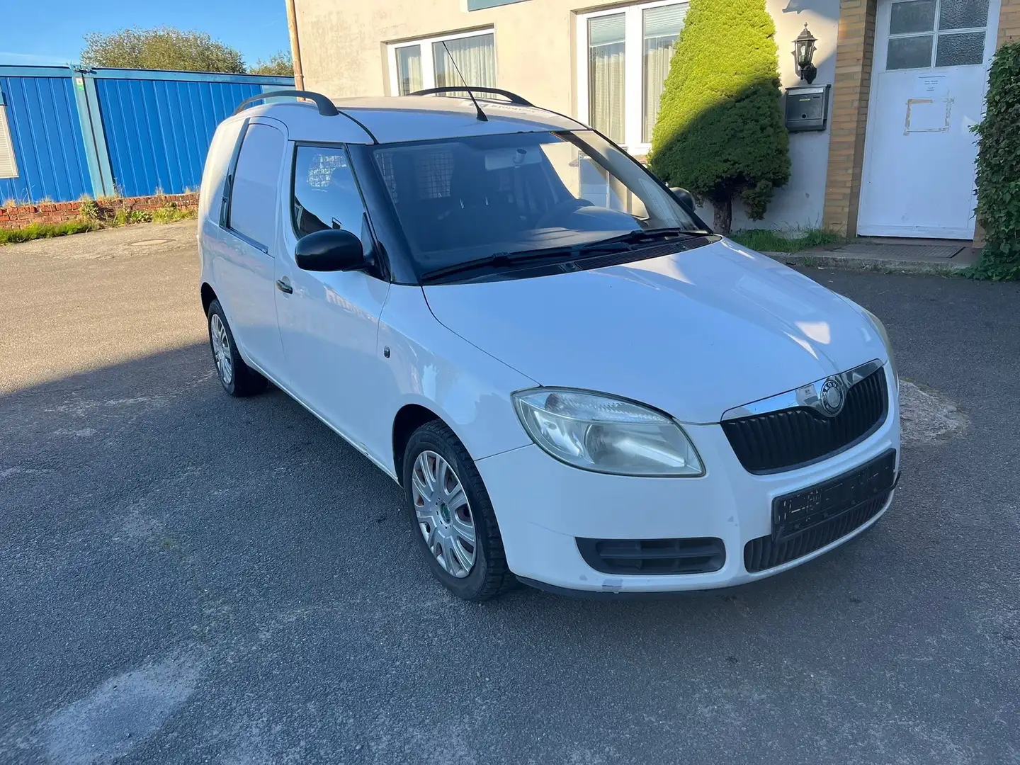 Skoda Roomster Praktik Weiß - 2