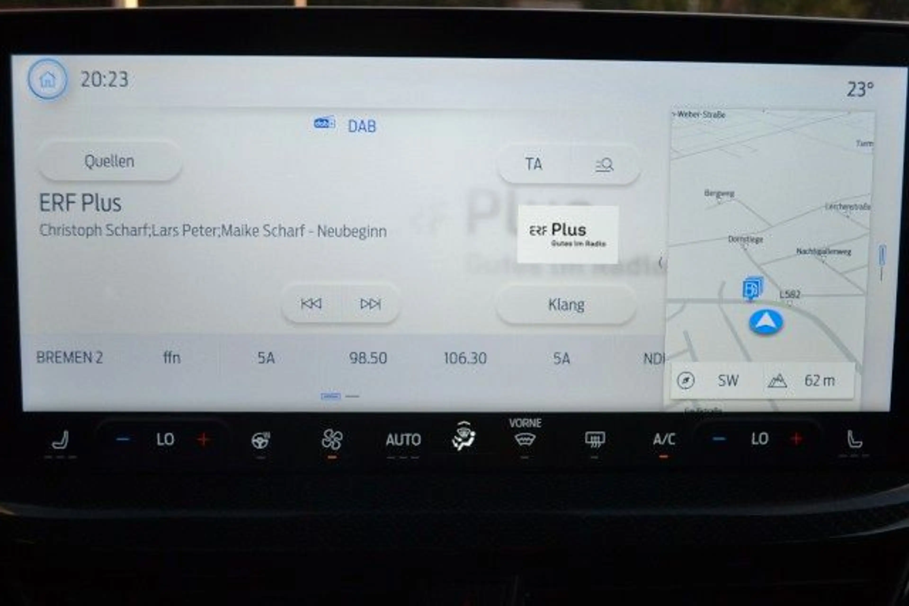 Ford Focus Lim. ST-Line Sync4 Kamera Facelift — photo 11