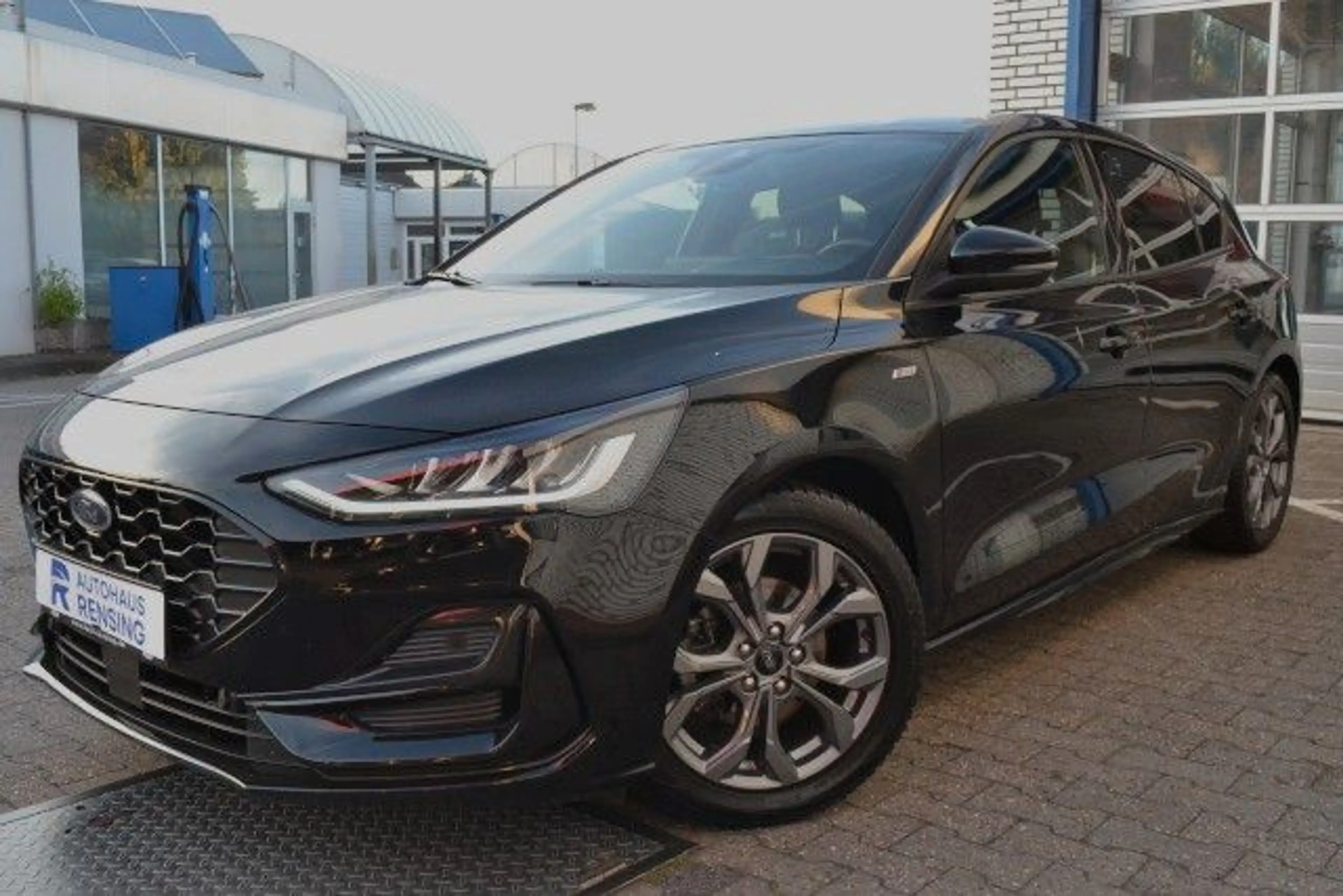 Ford Focus Lim. ST-Line Sync4 Kamera Facelift — photo 3