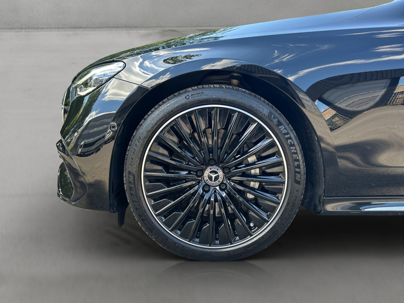 Mercedes-Benz E 400 e 4M AMG Distro PANO Airma HAL Bur4D HYPER — photo 15