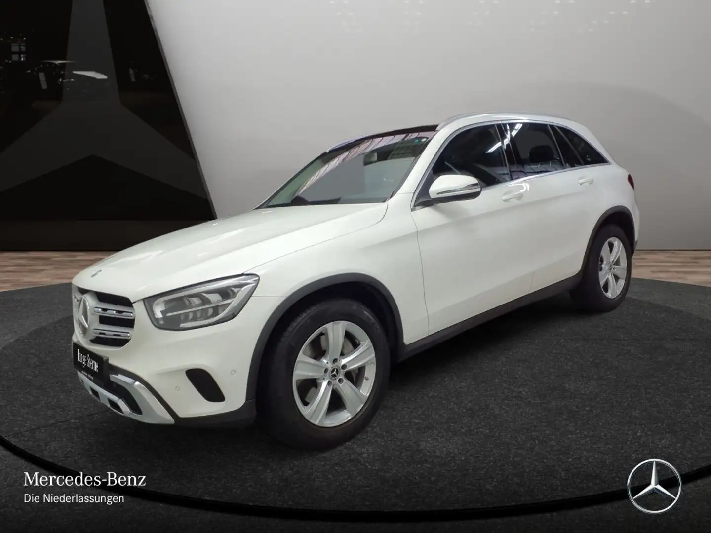 Mercedes-Benz GLC 200 d 4M PANO+AHK+LED+STHZG+KAMERA+KEYLESS+9G Weiß - 2