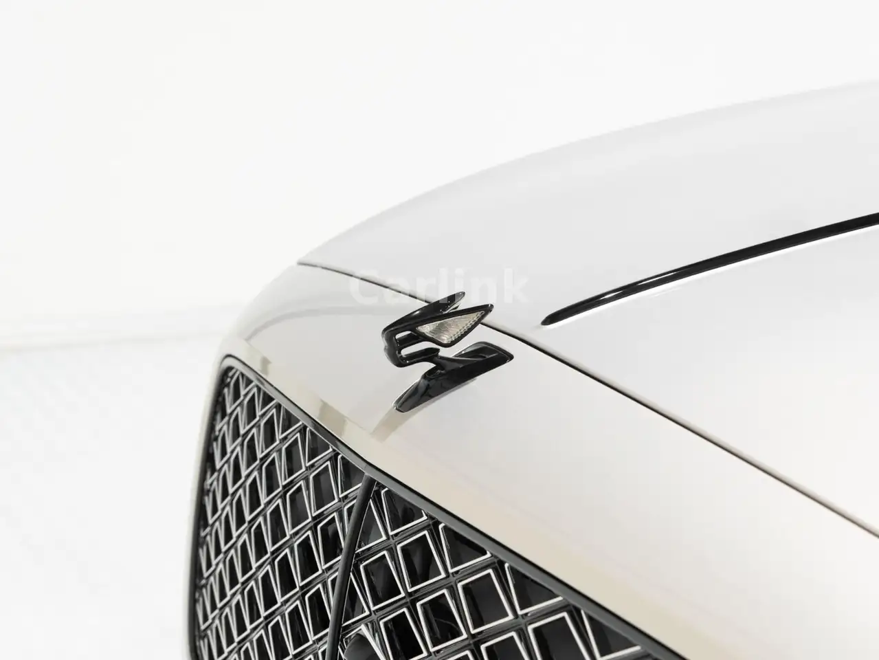 Bentley Flying Spur 2024 — фото 10
