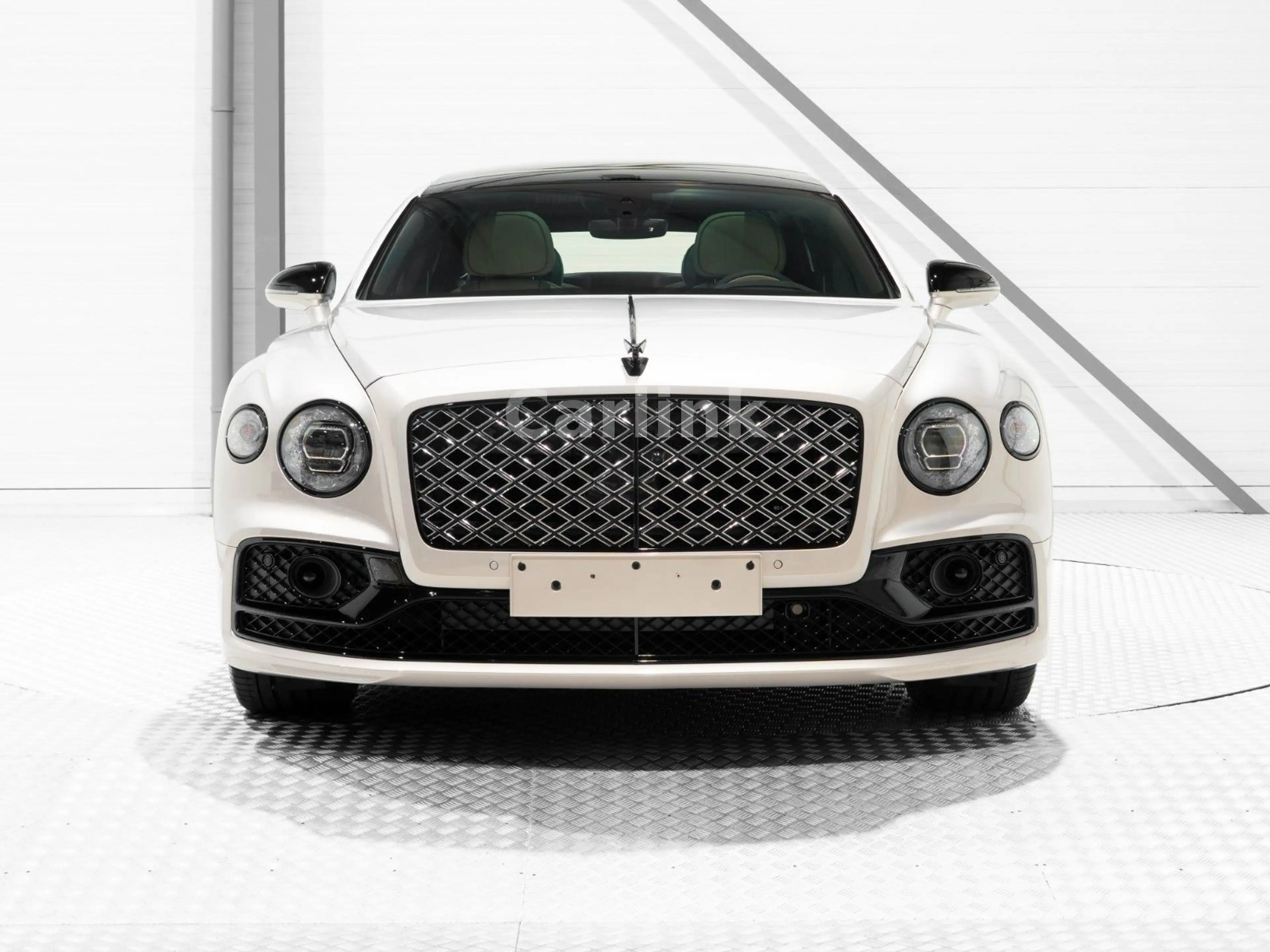 Bentley Flying Spur Mulliner Hybrid V6 -4 SEAT EXECUTIVE — photo 4