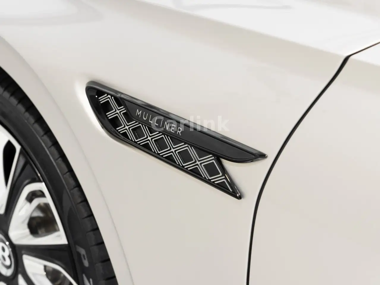 Bentley Flying Spur 2024 — фото 14