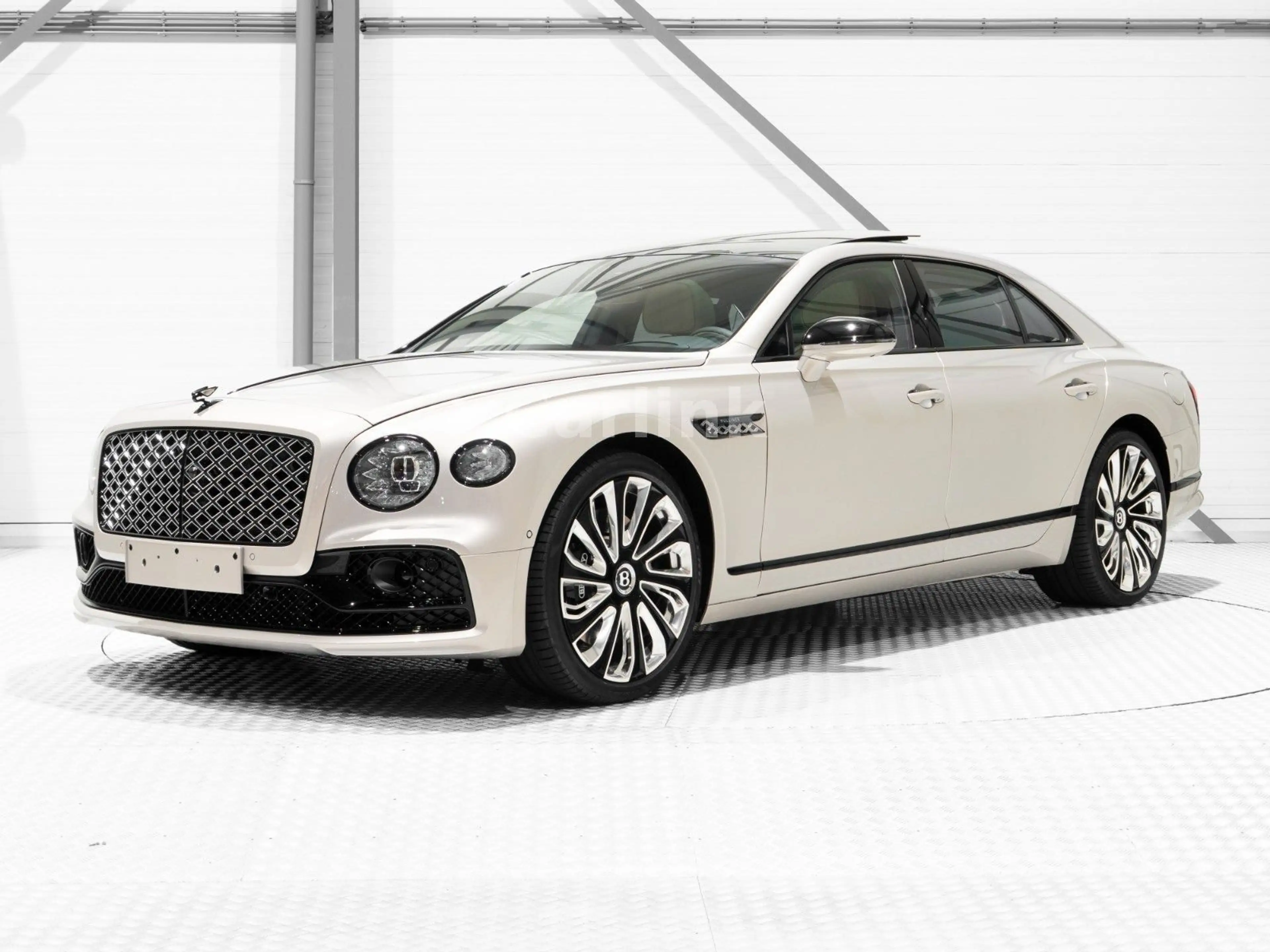 Bentley Flying Spur Mulliner Hybrid V6 -4 SEAT EXECUTIVE
