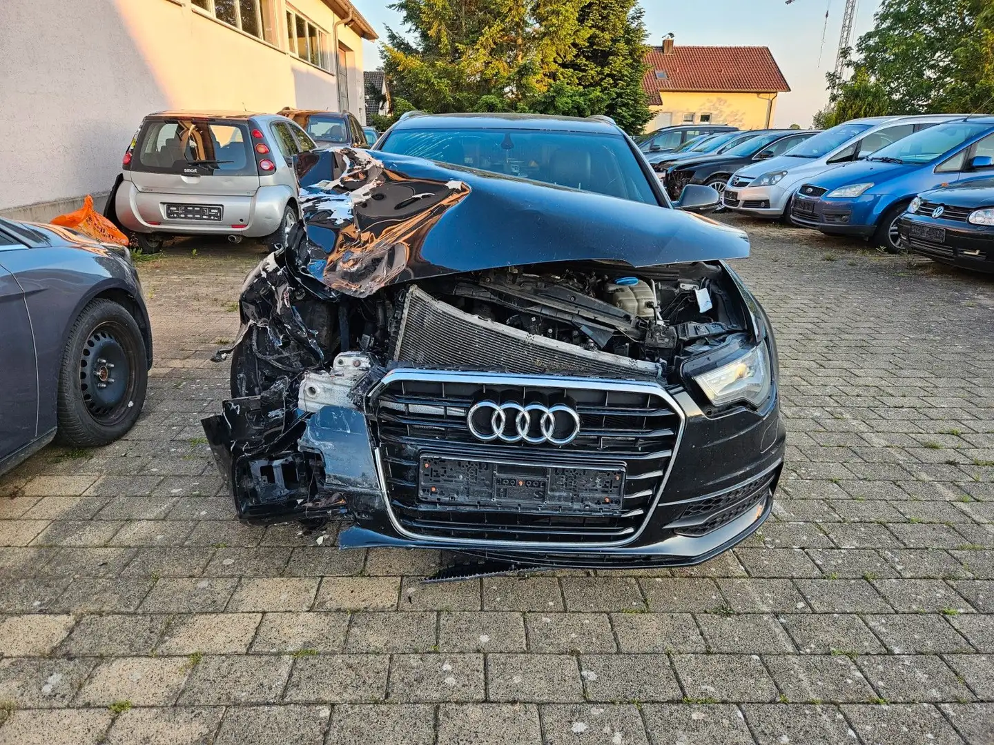Audi A6 Avant 3.0 TDI S-Line Zwart - 2