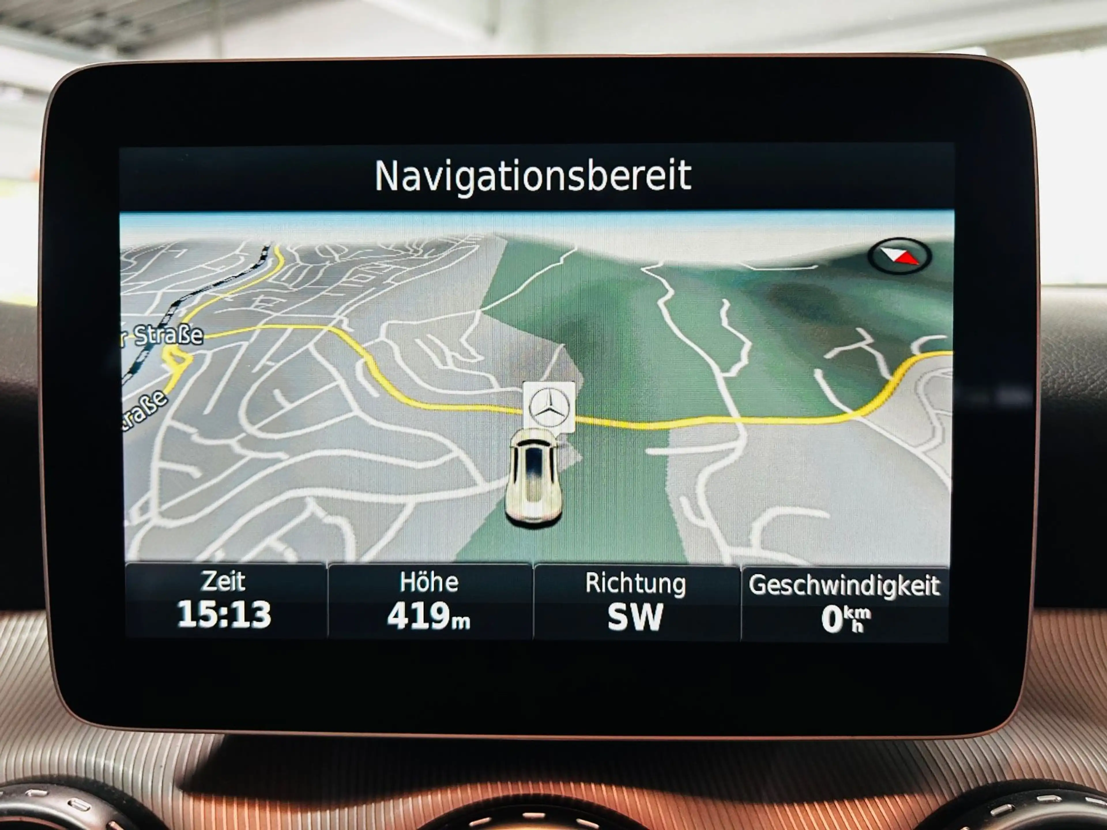 Mercedes-Benz GLA 180 *Navi*BiXenon*Shz*Sportsitze* — photo 15