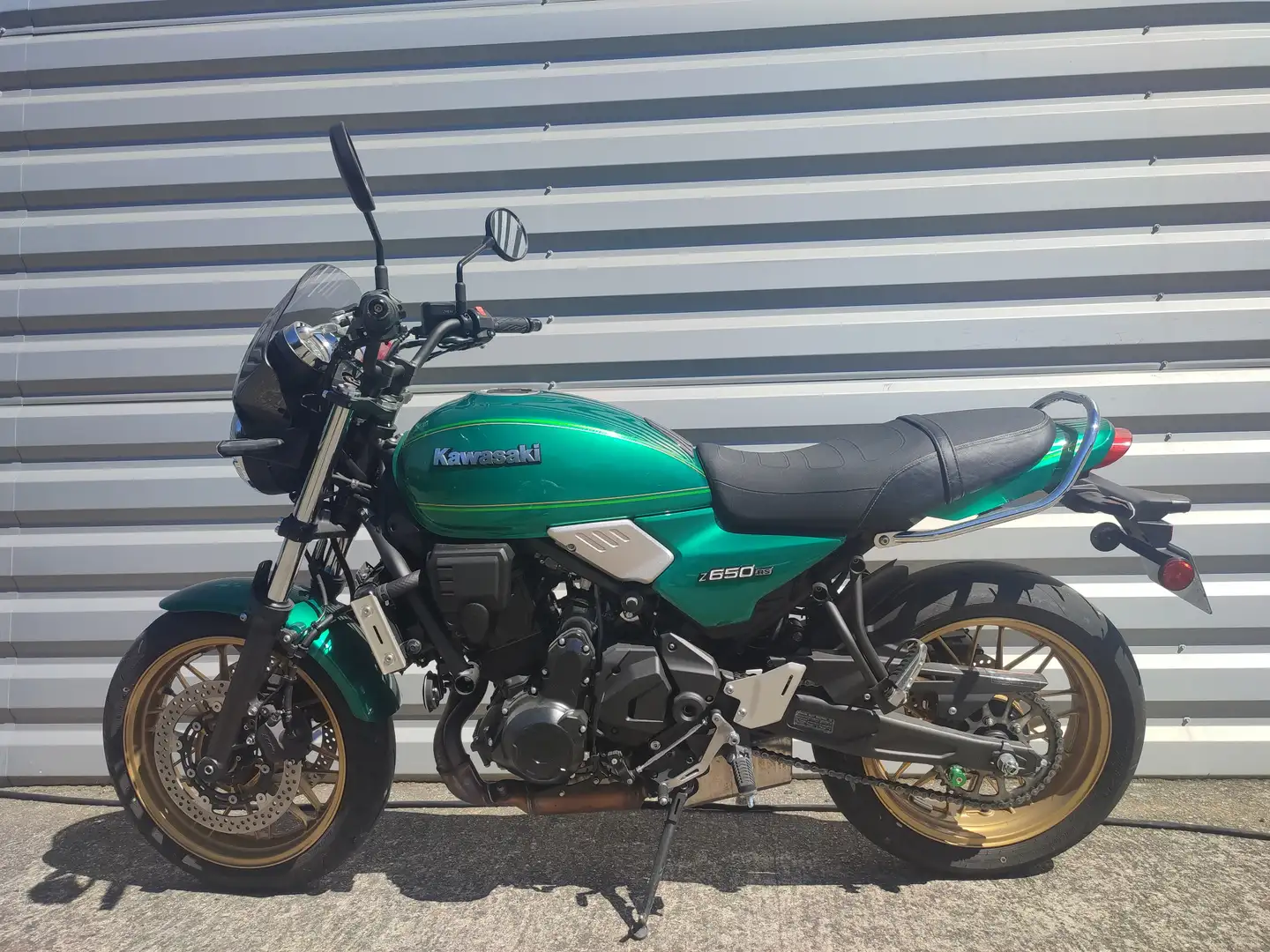 Kawasaki Z 650 RS Vert - 2