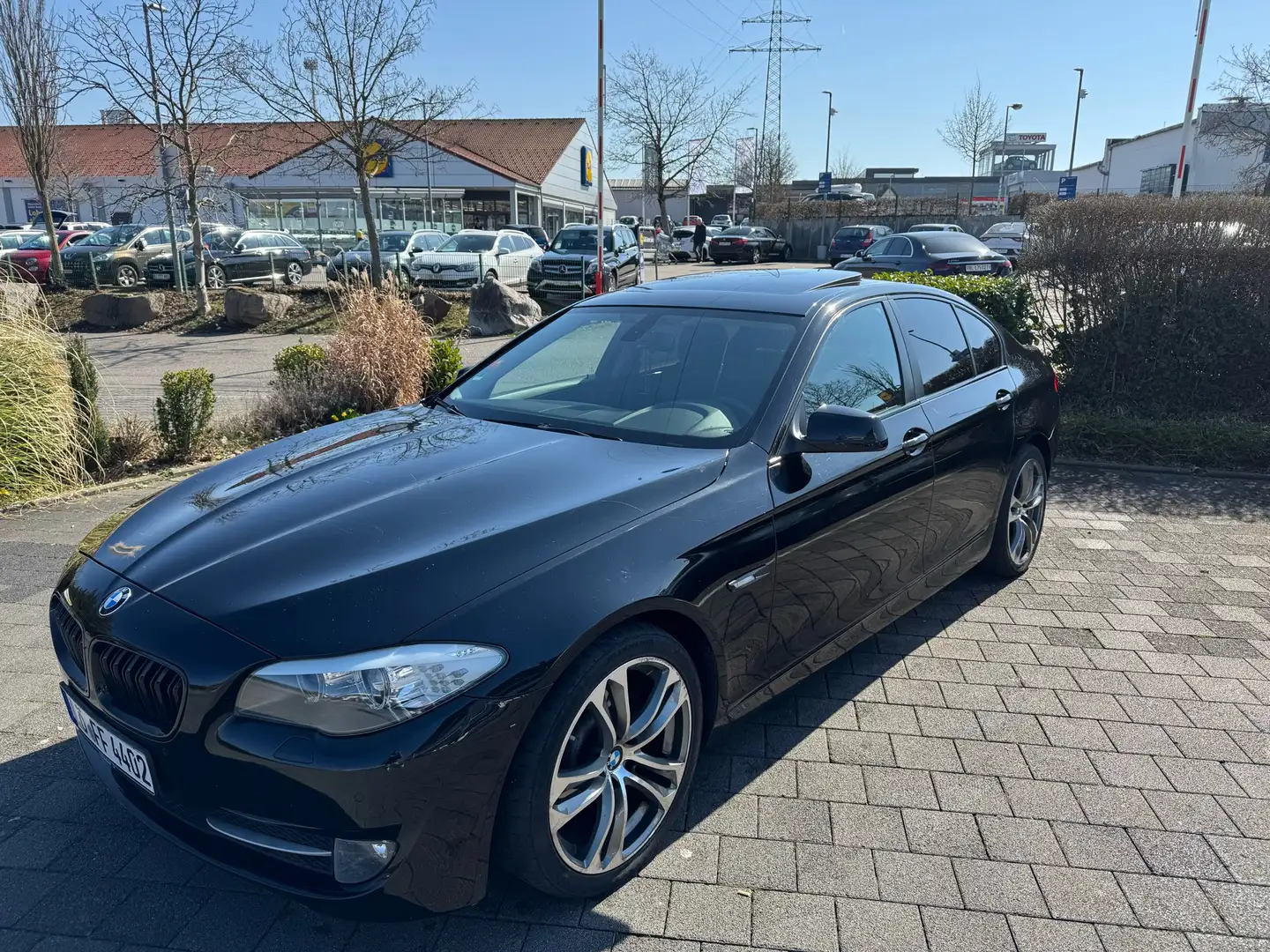 BMW 520 520d Aut. - 1