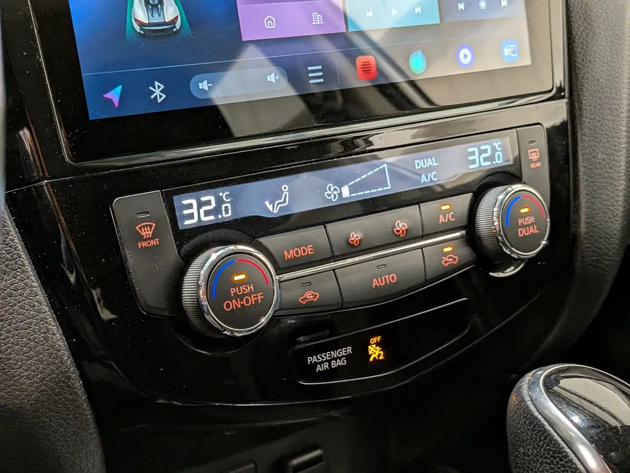 Nissan Qashqai снимка Nissan Qashqai
