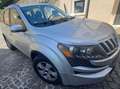 Mahindra XUV500 XUV500 2.2 16v W8 AWD 7 posti Silber - thumbnail 1