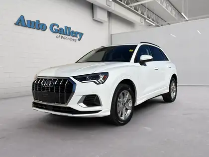 White 2025 Audi Q3 SUV / Crossover  Automatic