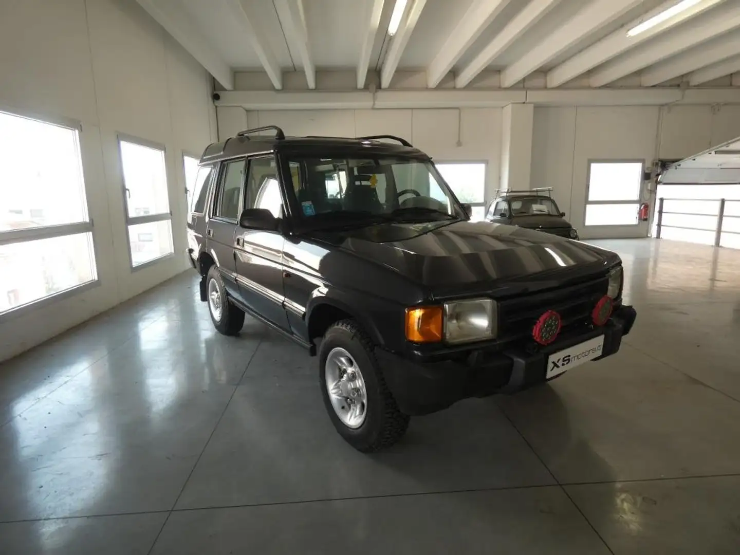 Land Rover Discovery 300 TDI Gri - 2