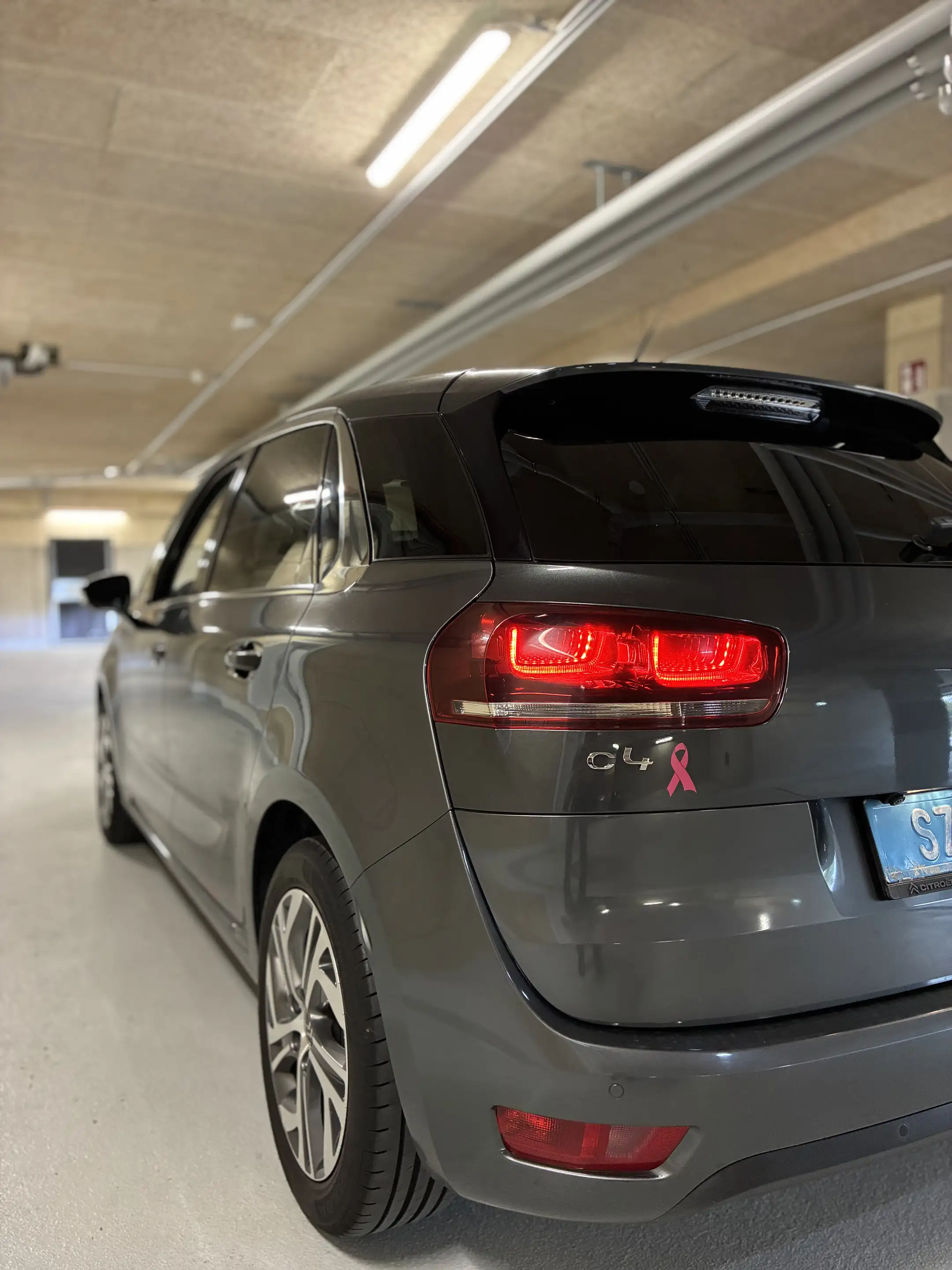 Citroen C4 Picasso e-HDi 115 ETG6 Intensive — photo 6