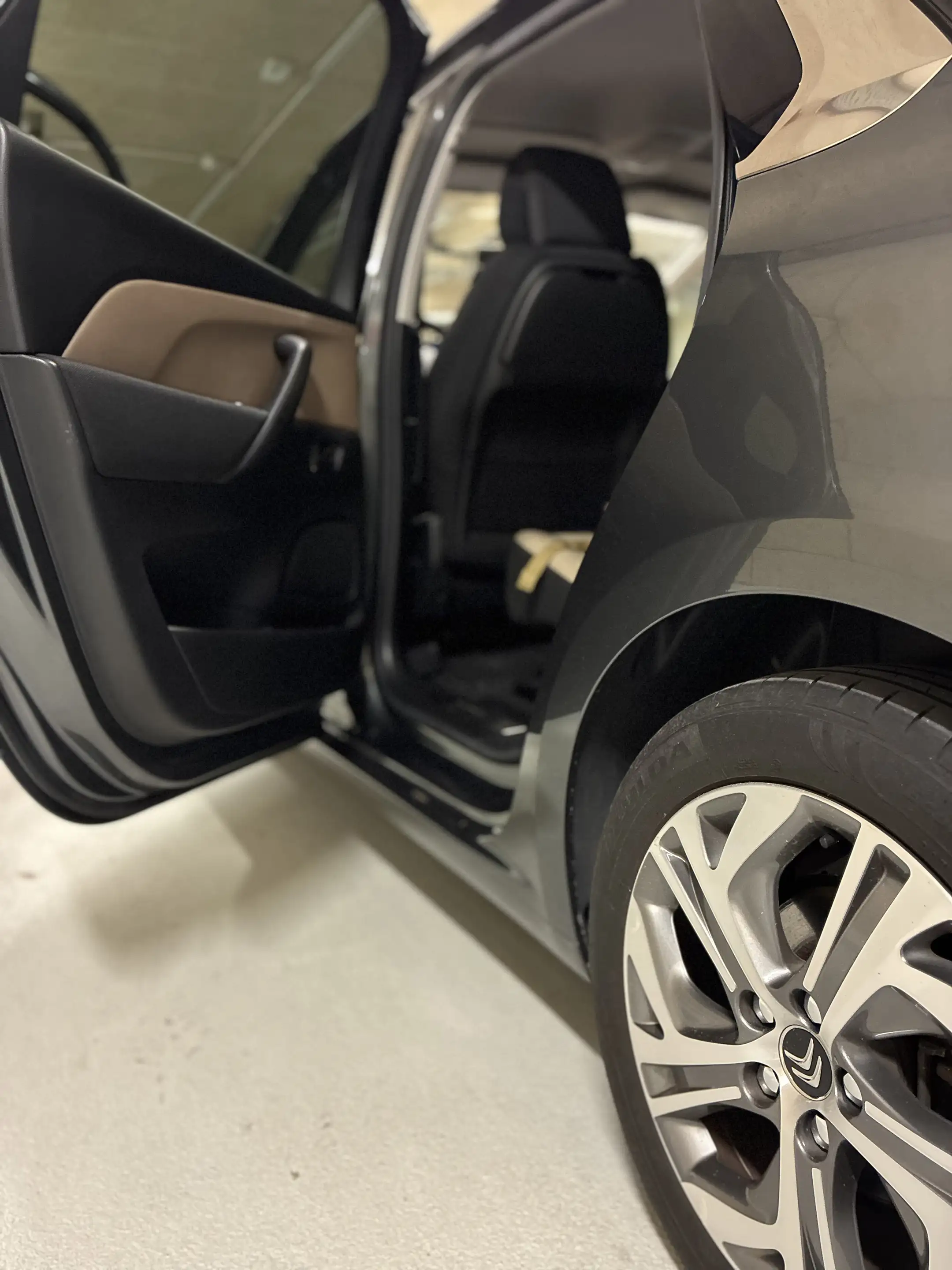 Citroen C4 Picasso e-HDi 115 ETG6 Intensive — photo 8