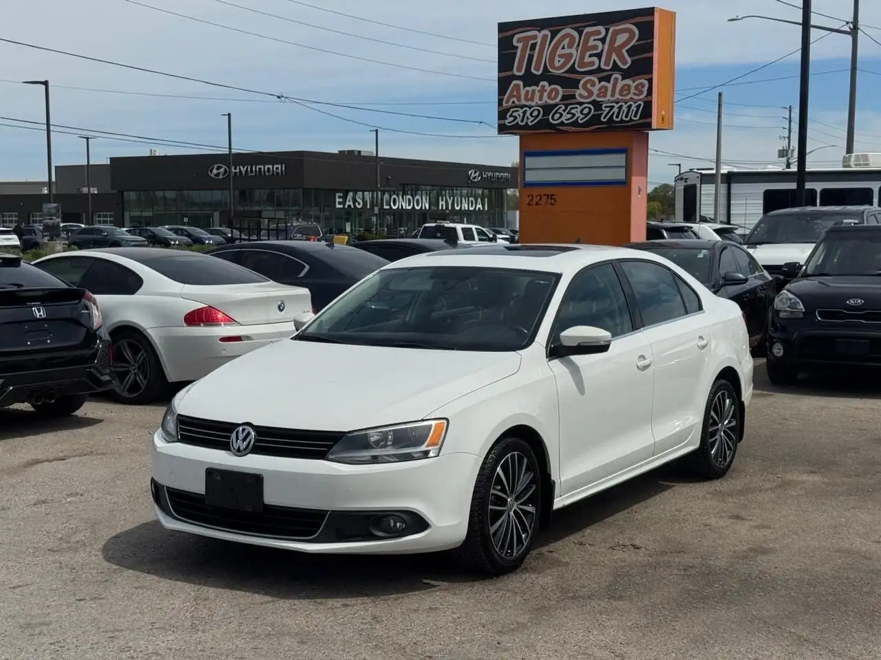 Volkswagen Jetta снимка Volkswagen Jetta