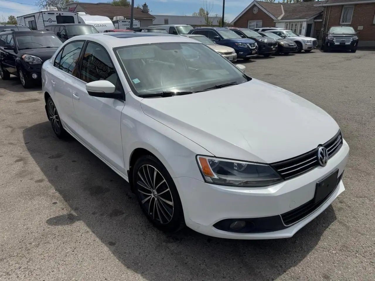 Volkswagen Jetta снимка Volkswagen Jetta