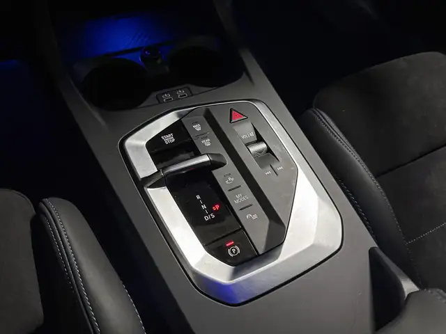 BMW 1 Series view 14
