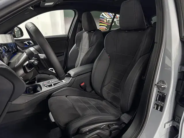 BMW 1 Series view 9