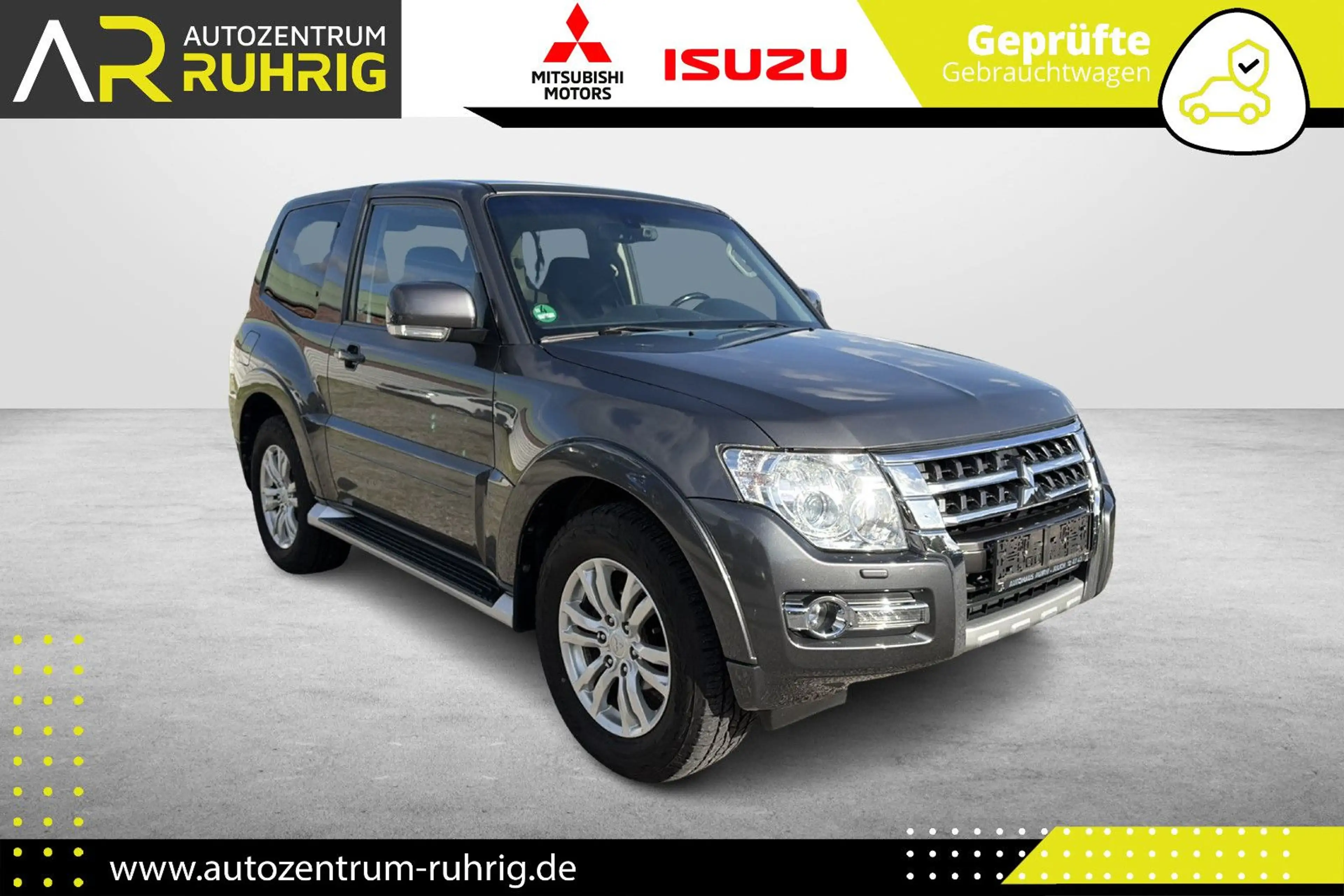 Mitsubishi Pajero 3.2 DI-D Plus 3-Türer Automatik — photo 6
