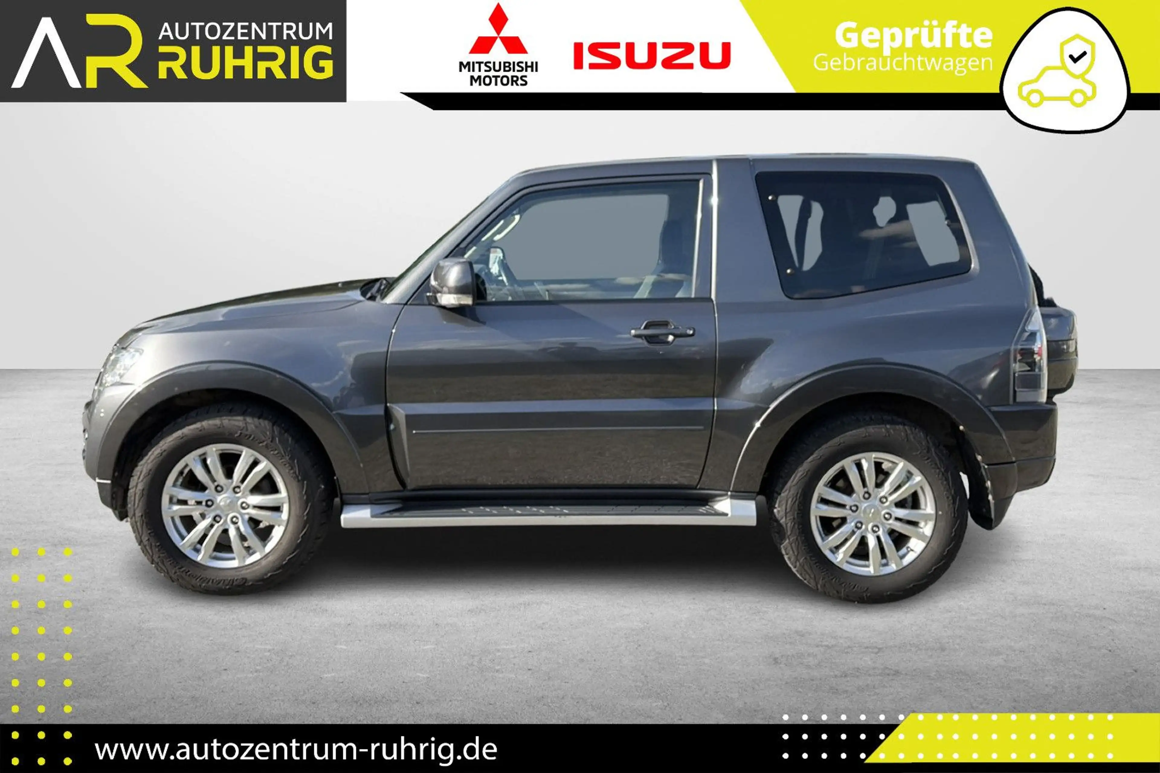 Mitsubishi Pajero 3.2 DI-D Plus 3-Türer Automatik — photo 2