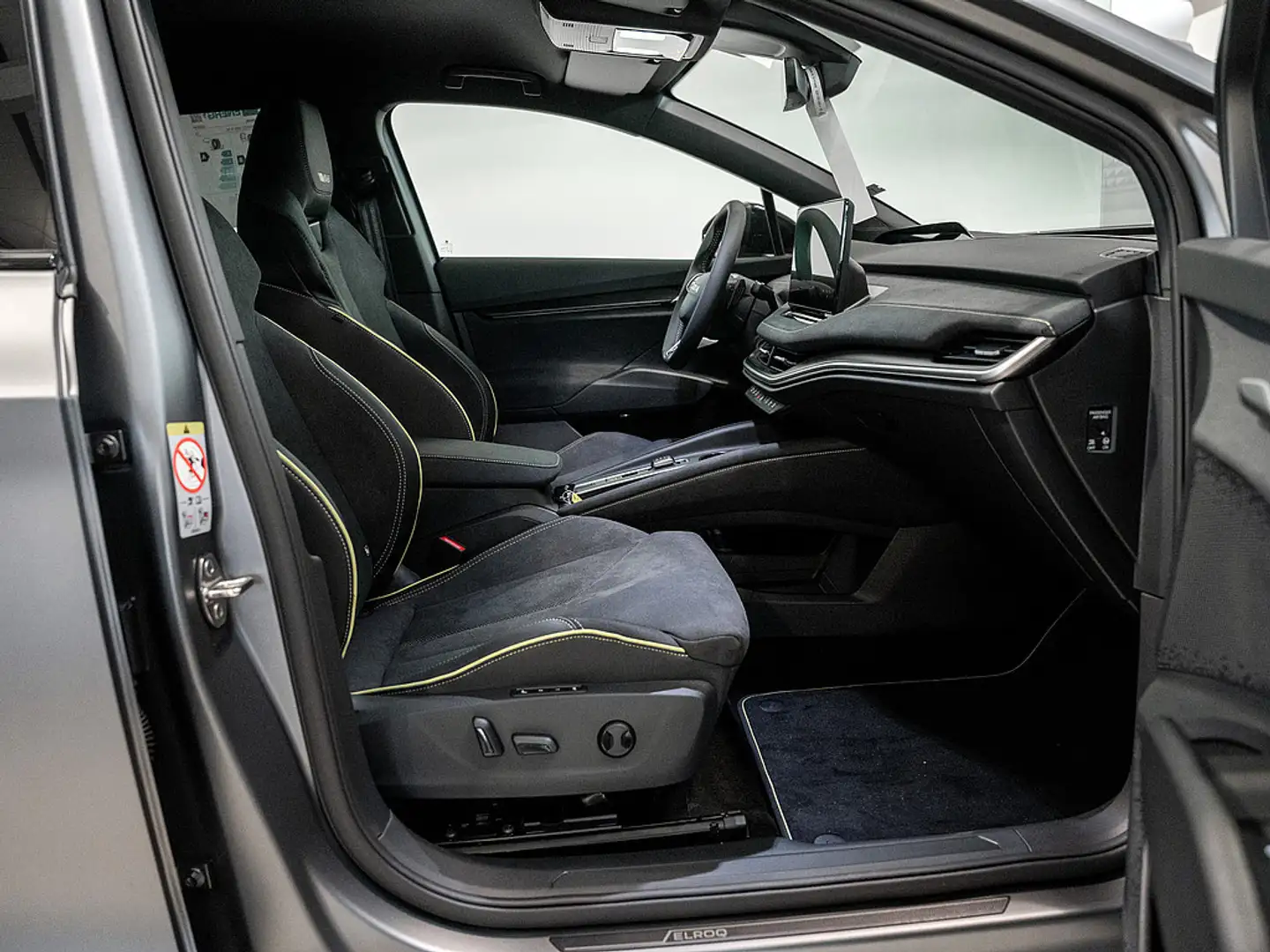 Skoda Elroq RS Lounge DCC WÄRMEPUMPE Gris - 2