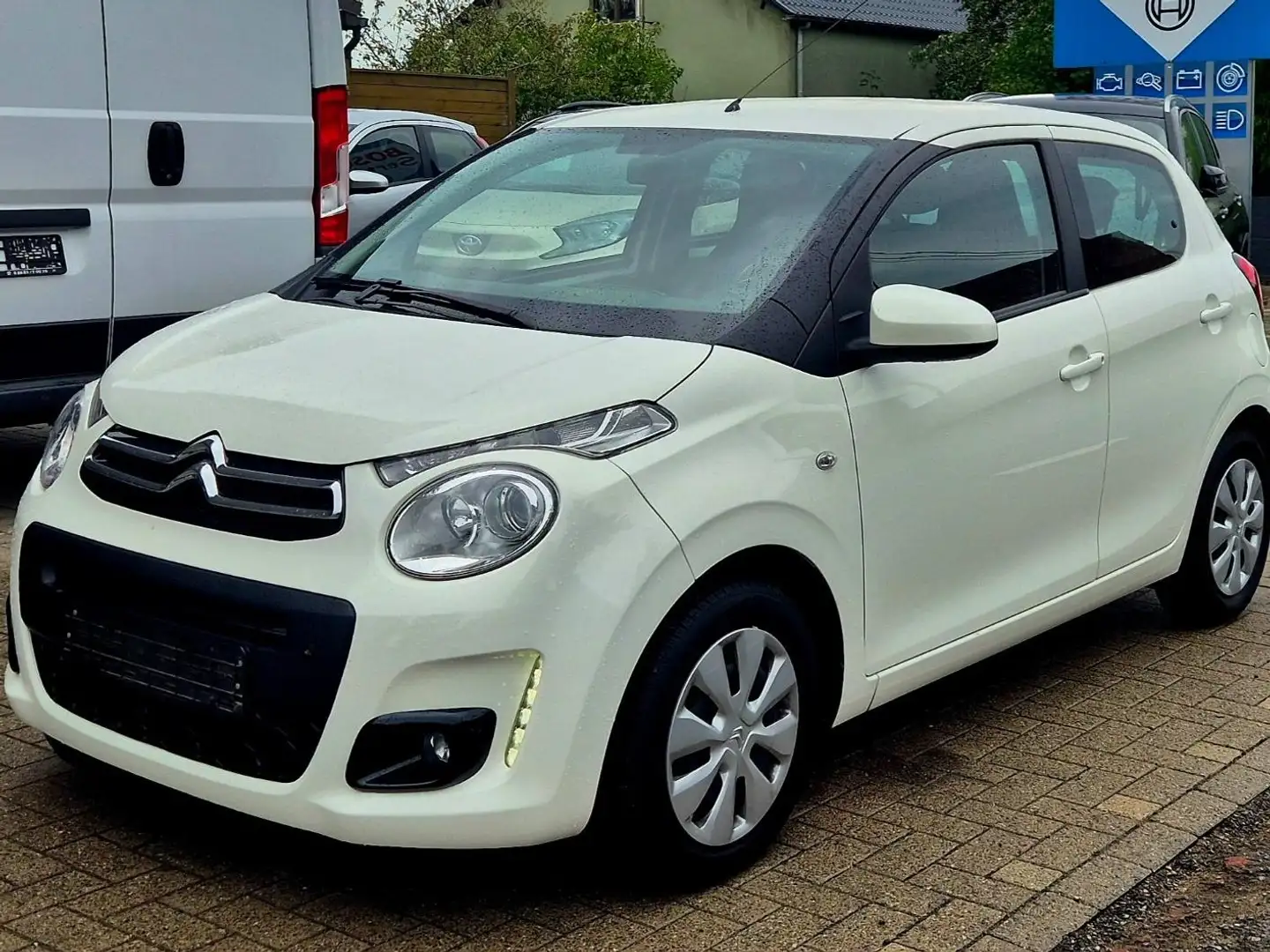 Citroen C1 C1 1.0 Tce Expression Automatique Weiß - 1