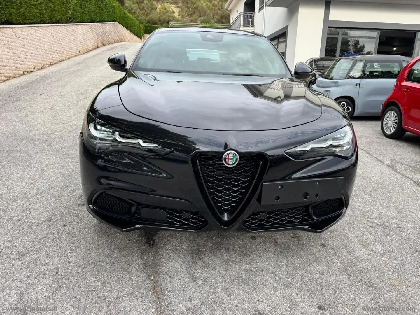 Alfa Romeo Stelvio 2.2 T.d. 160CV AT8 RWD Sprint Nero - 2