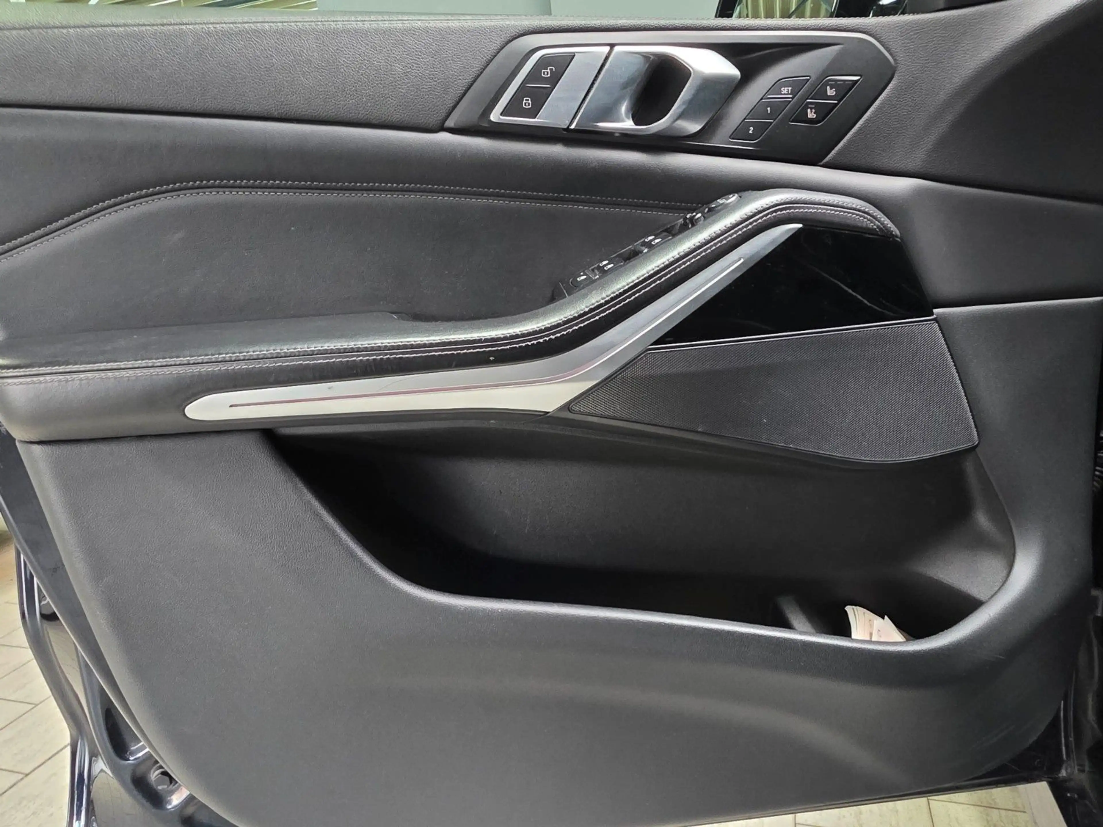 BMW X5 xDrive 40d M Laser |HUD| Pano|Mass.-Bel.-Memo. — photo 11