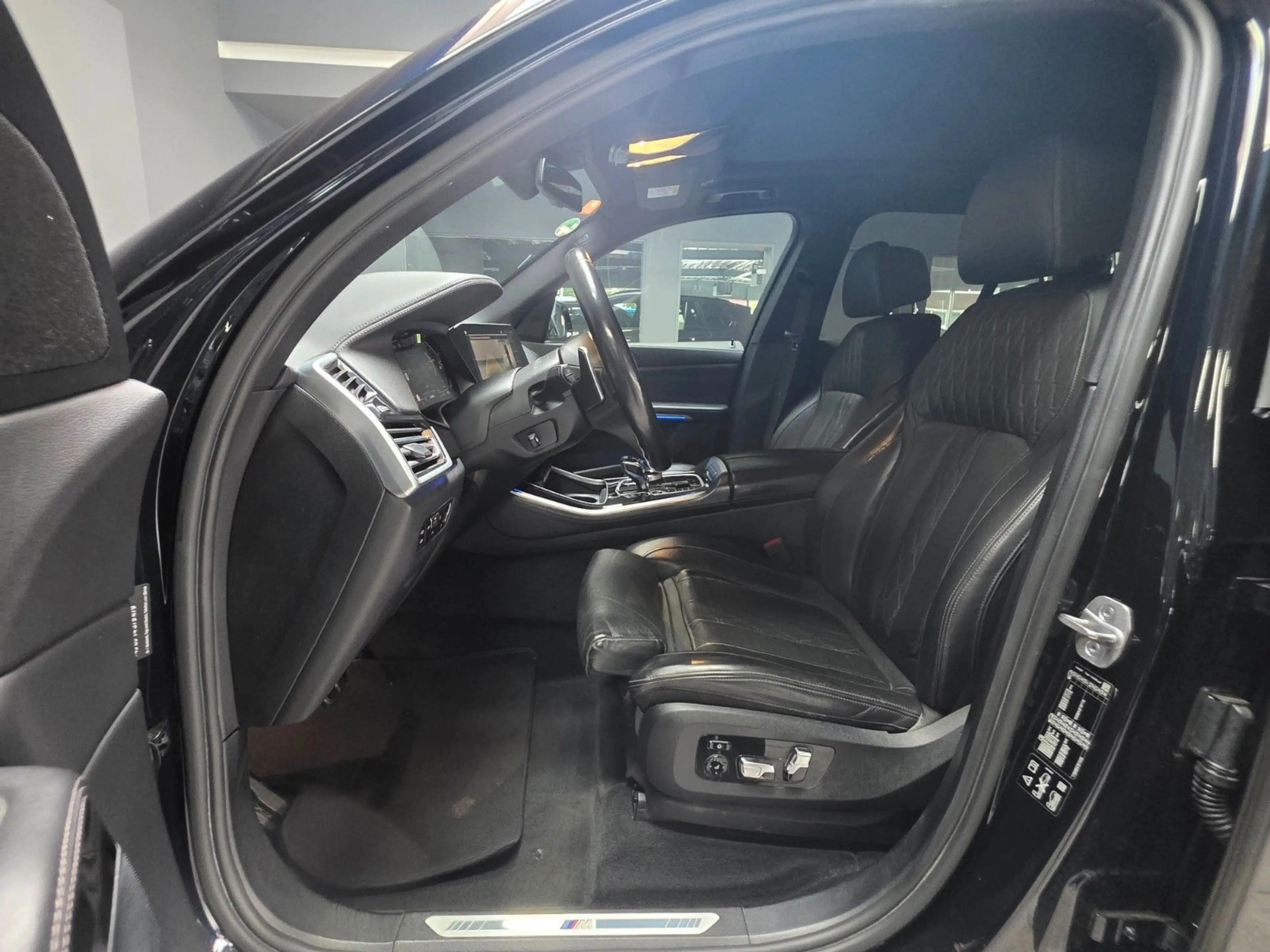 BMW X5 xDrive 40d M Laser |HUD| Pano|Mass.-Bel.-Memo. — photo 12