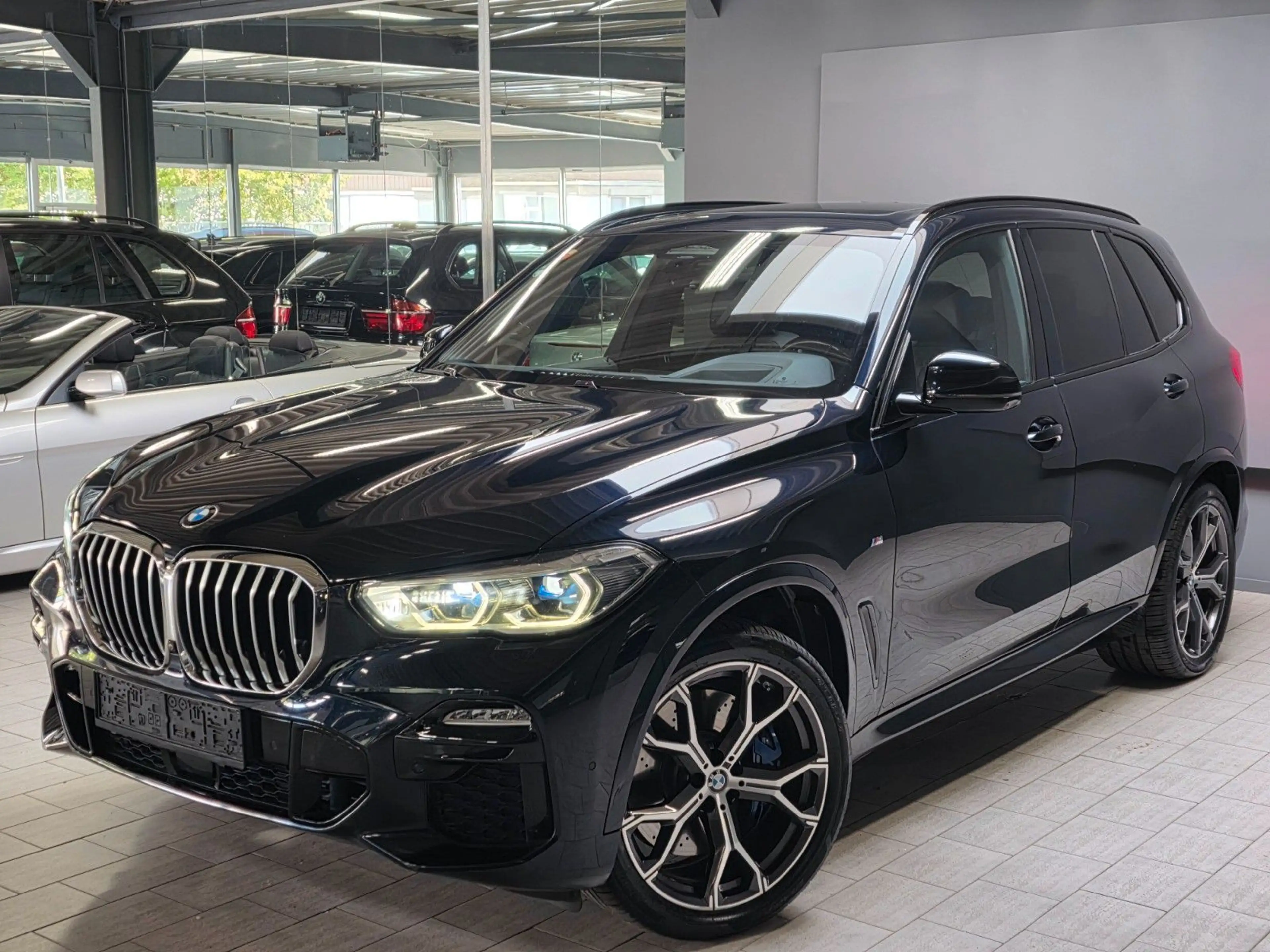 BMW X5 xDrive 40d M Laser |HUD| Pano|Mass.-Bel.-Memo.