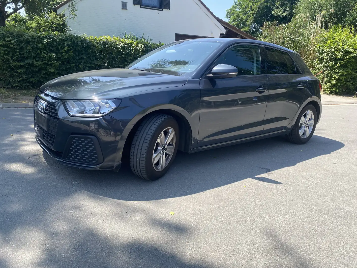 Audi A1 Sportback 30 TFSI S line tronic Zwart - 2