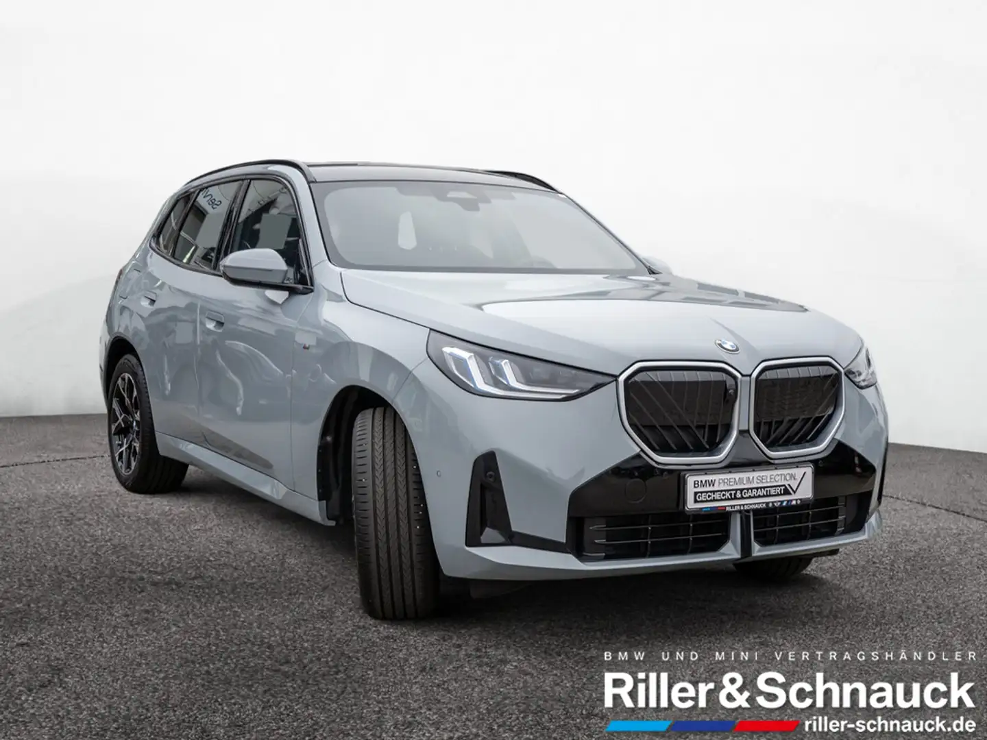 BMW X3 xDrive 30e M-Sport AHK ACC LED PANO 360° Grau - 2